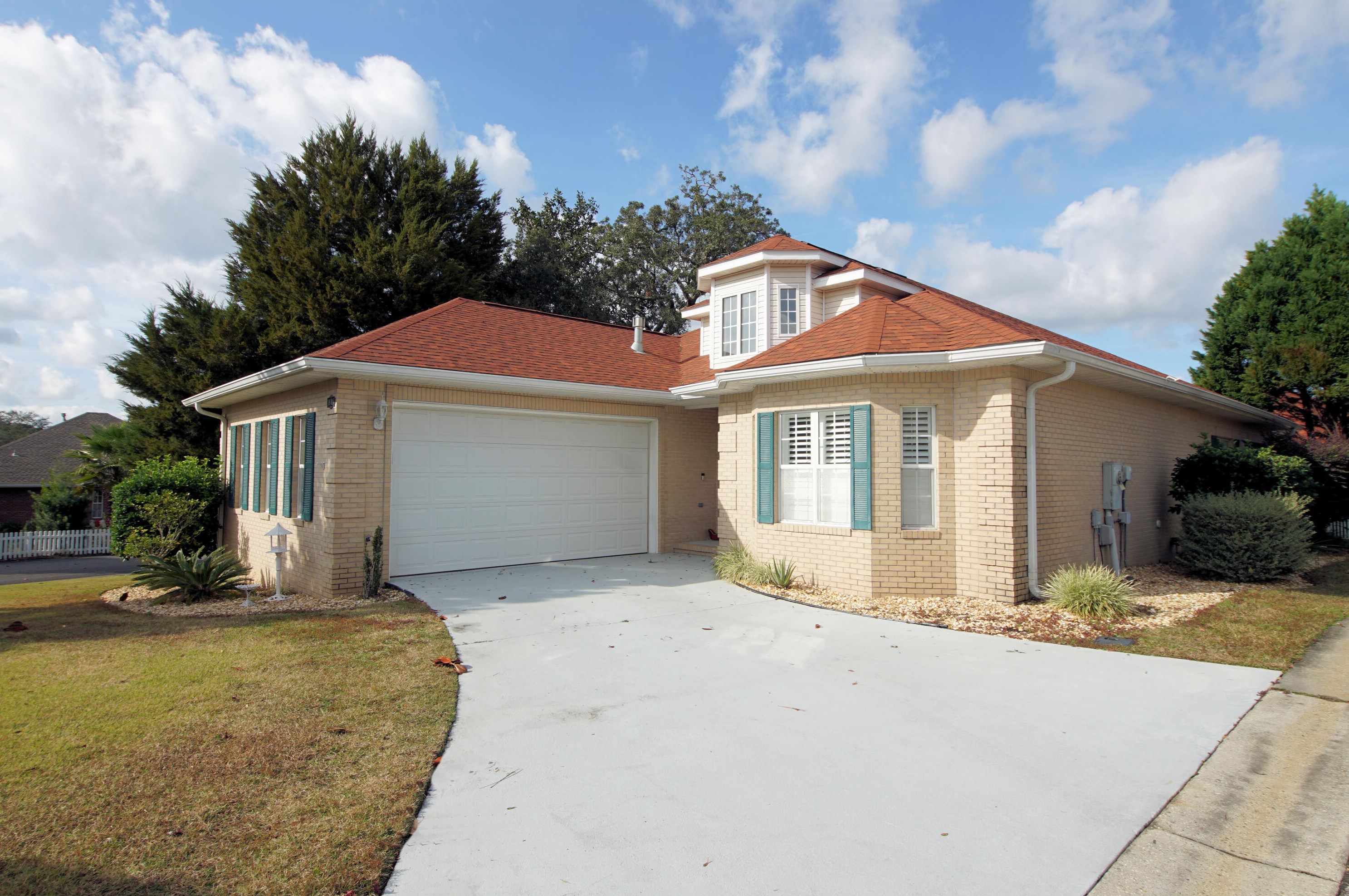 1608 Malta Cv, Niceville, FL 32578-7134