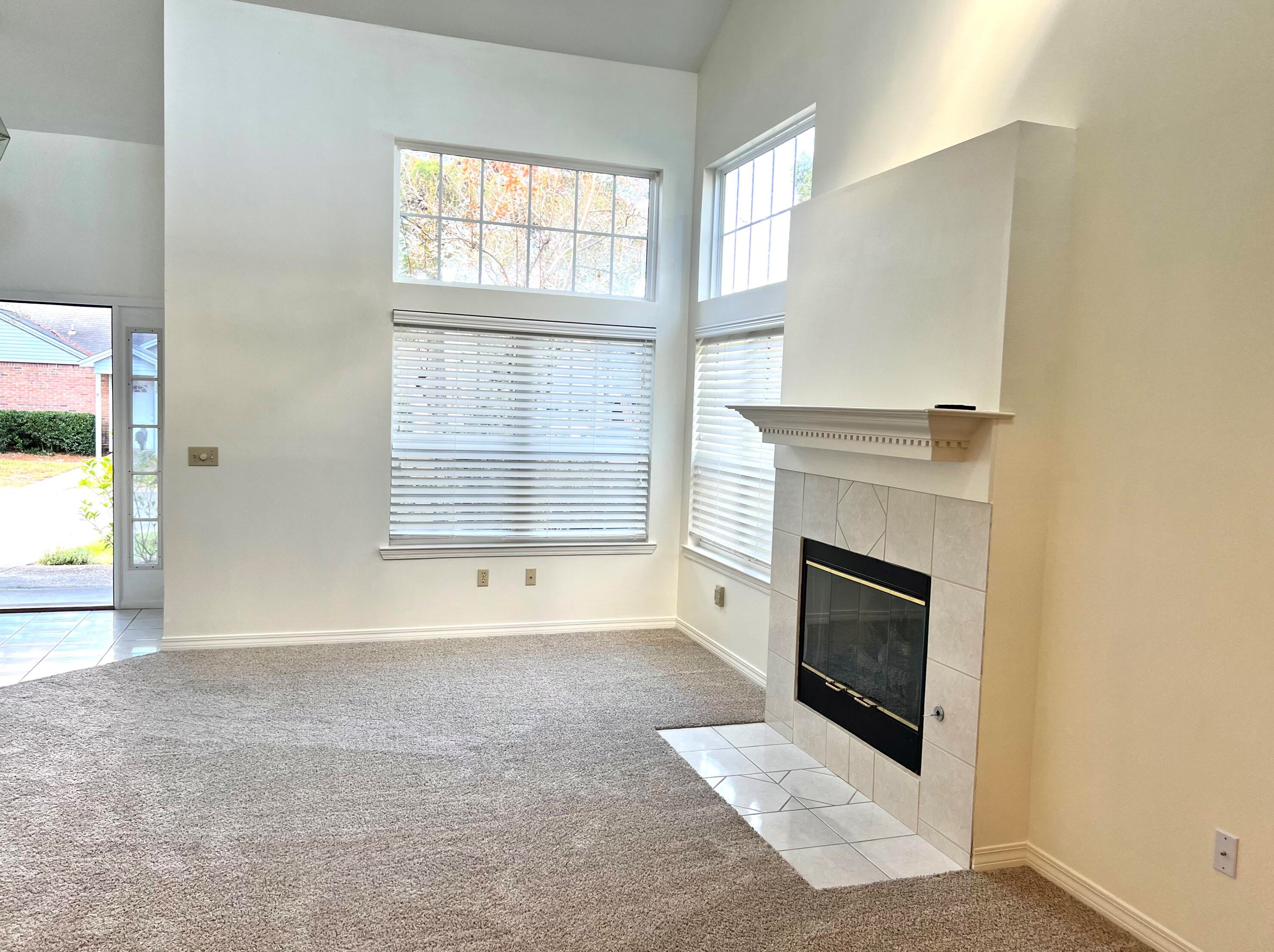 230 Parkwood Cir, Niceville, FL 32578