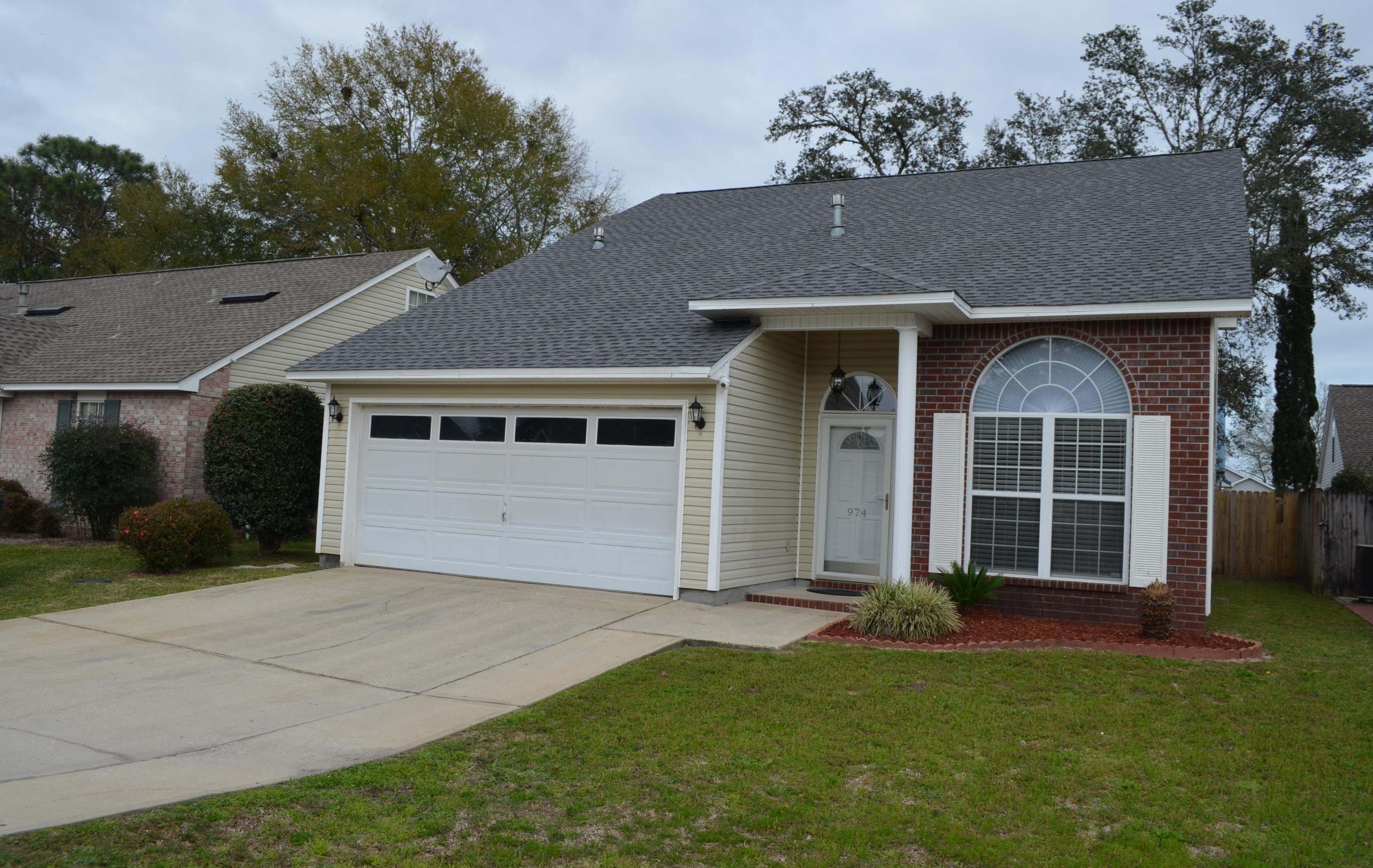 974 Claeven Cir, Fort Walton Beach, FL 32547