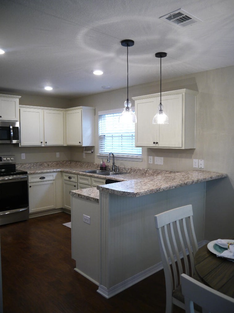195 Wainwright Dr, Crestview FL  32539-6957 exterior
