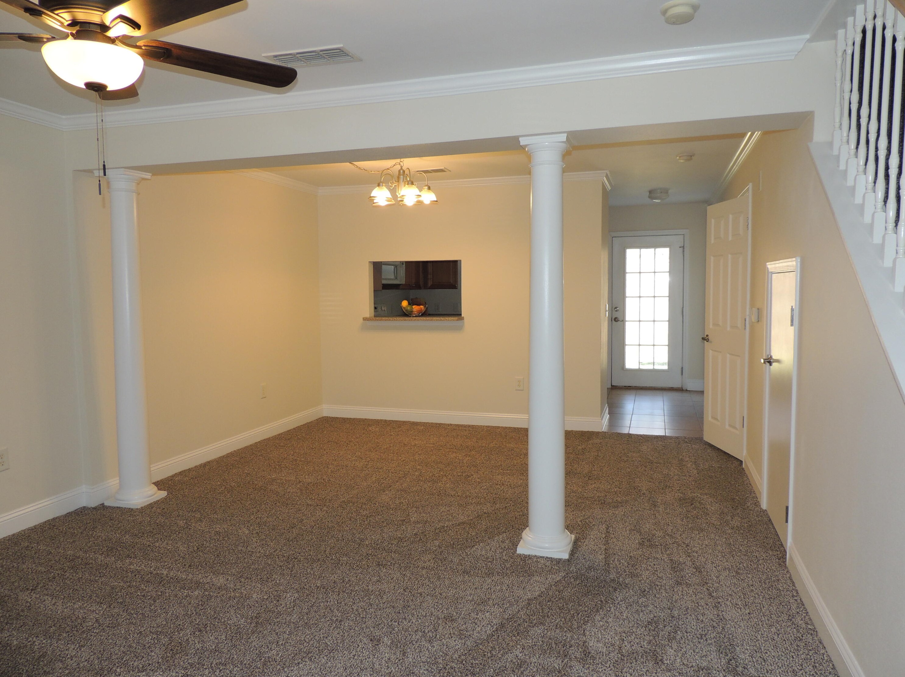 594 Wingspan Way, Crestview FL  32536-2255 exterior