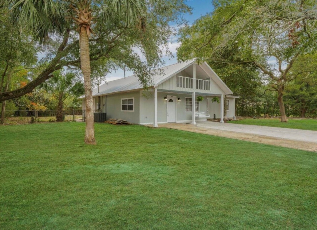 401 Marlowe Dr, Fort Walton Beach, FL 32547