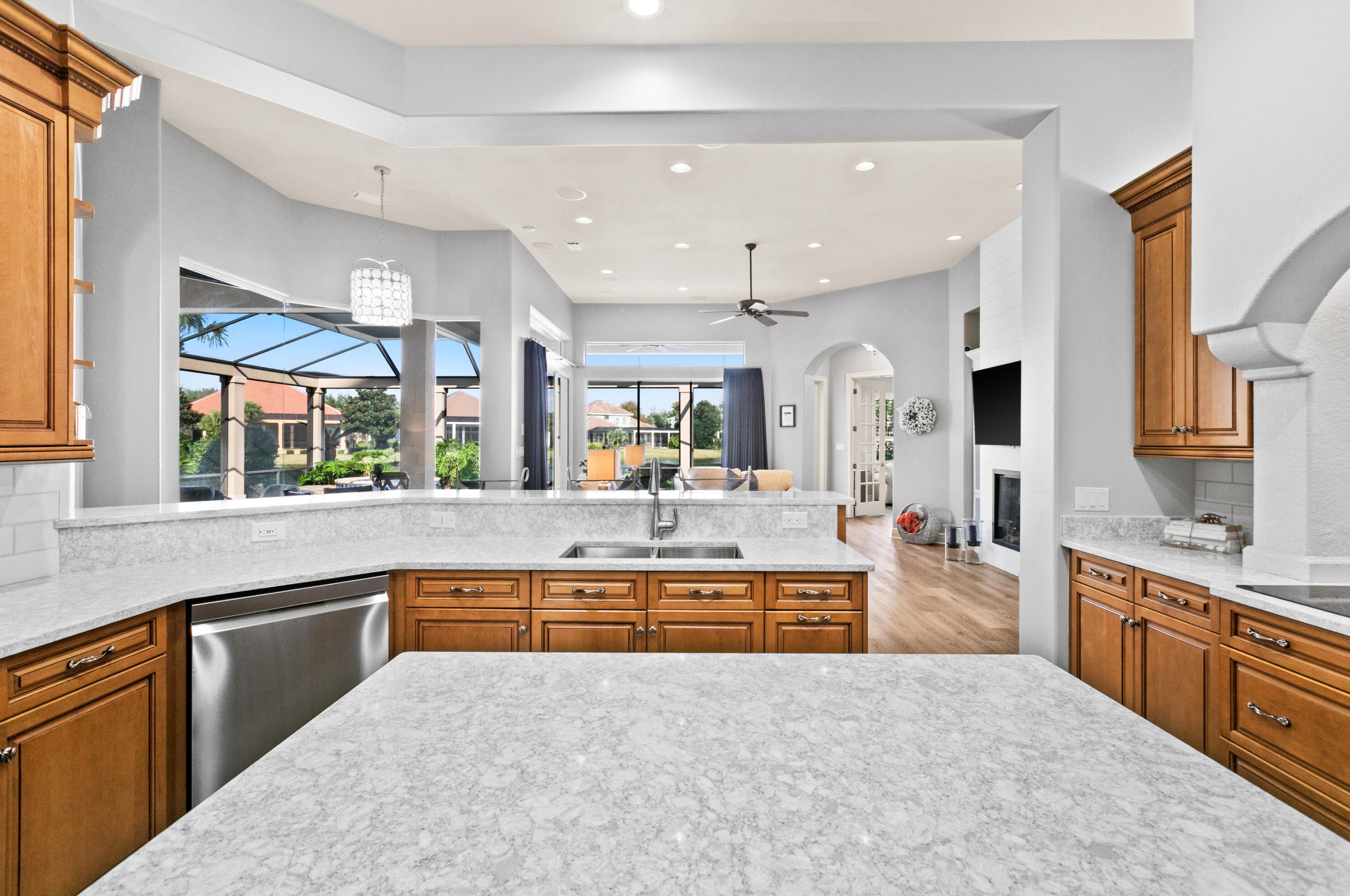 431 Captains Cir, Destin FL  32541-5307 exterior