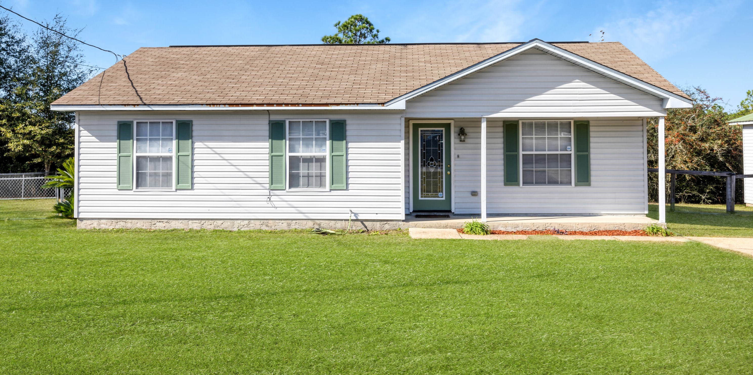 3318 Colonial Ct, Crestview FL  32539-8628 exterior