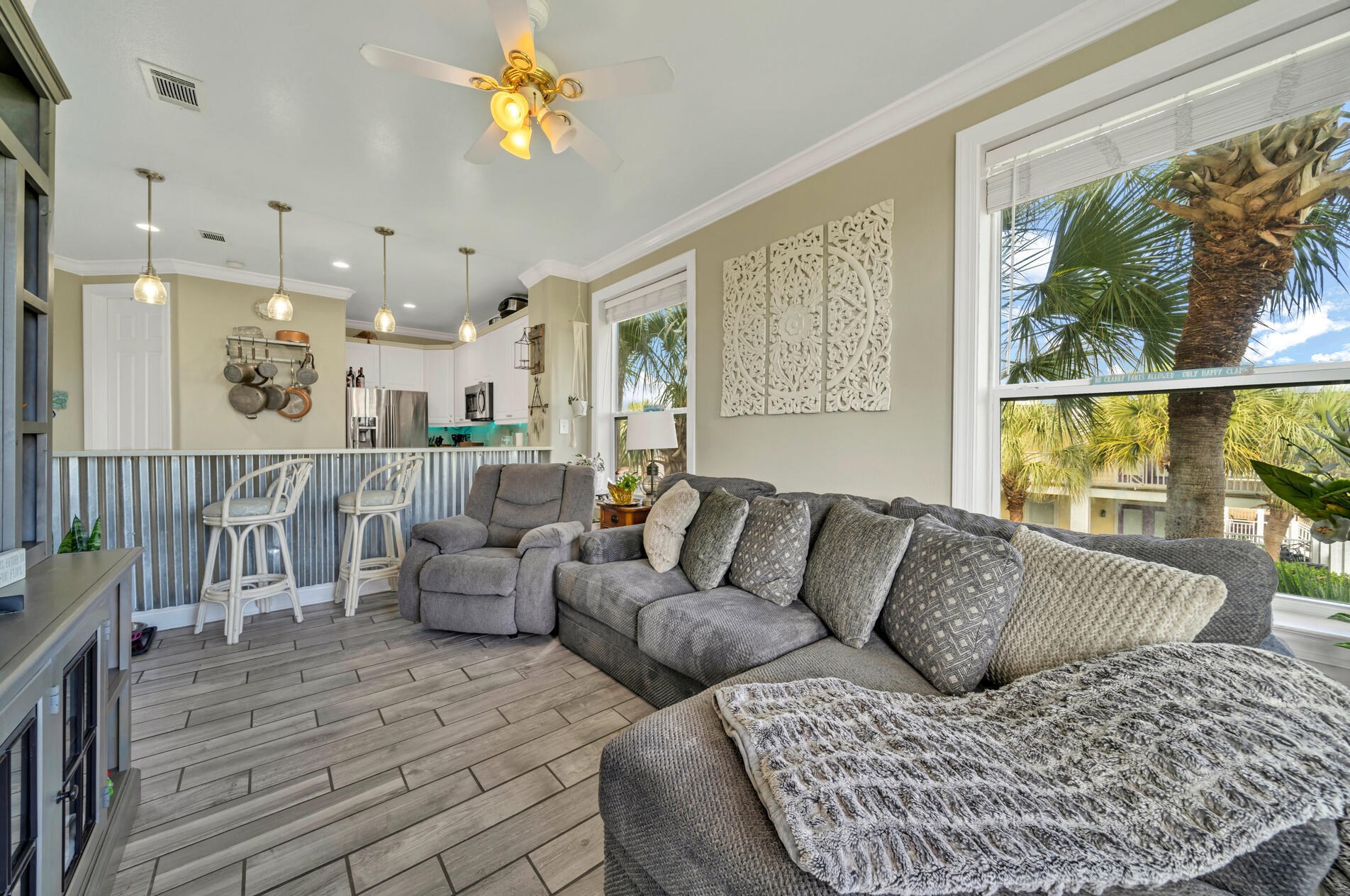 60 Blue Crab Loop, Panama City FL 32413-6154 exterior