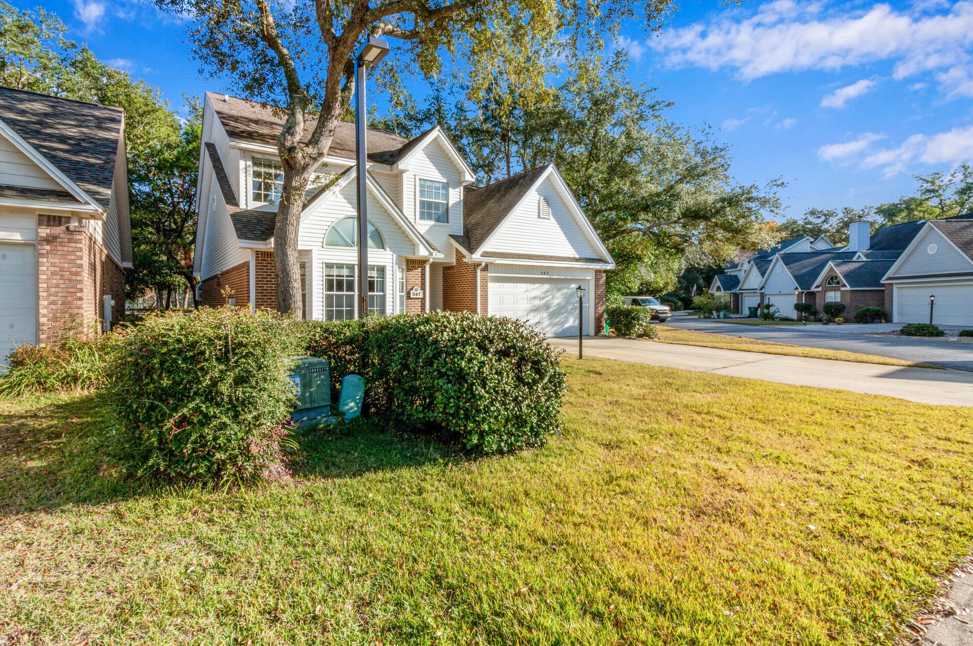 747 Putter Dr, Niceville, FL 32578-3840