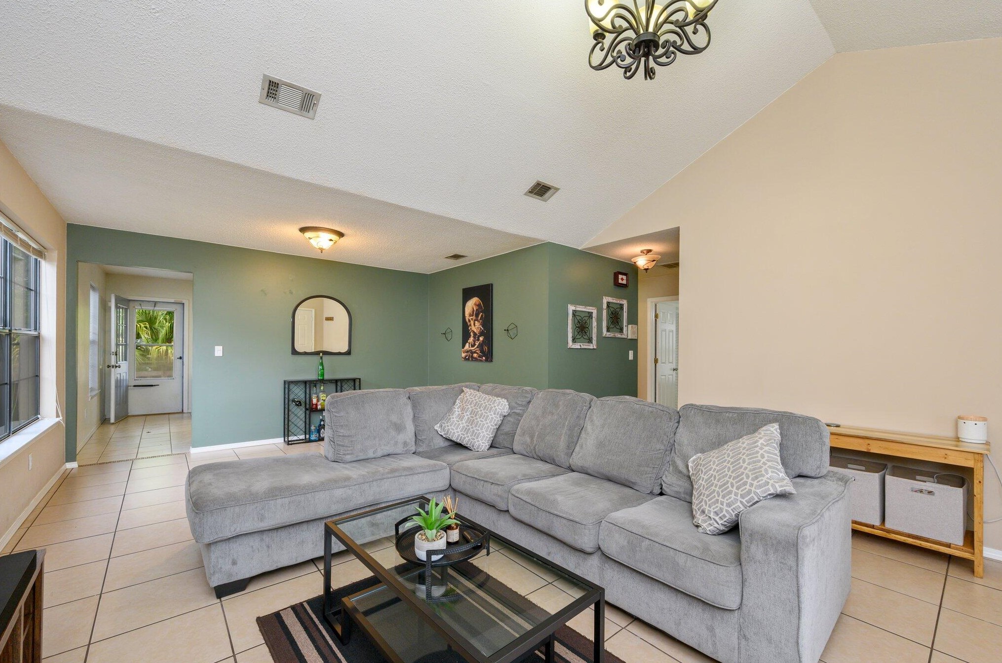 300 Woodland Park Cir, Mary Esther FL  32569-1572 exterior