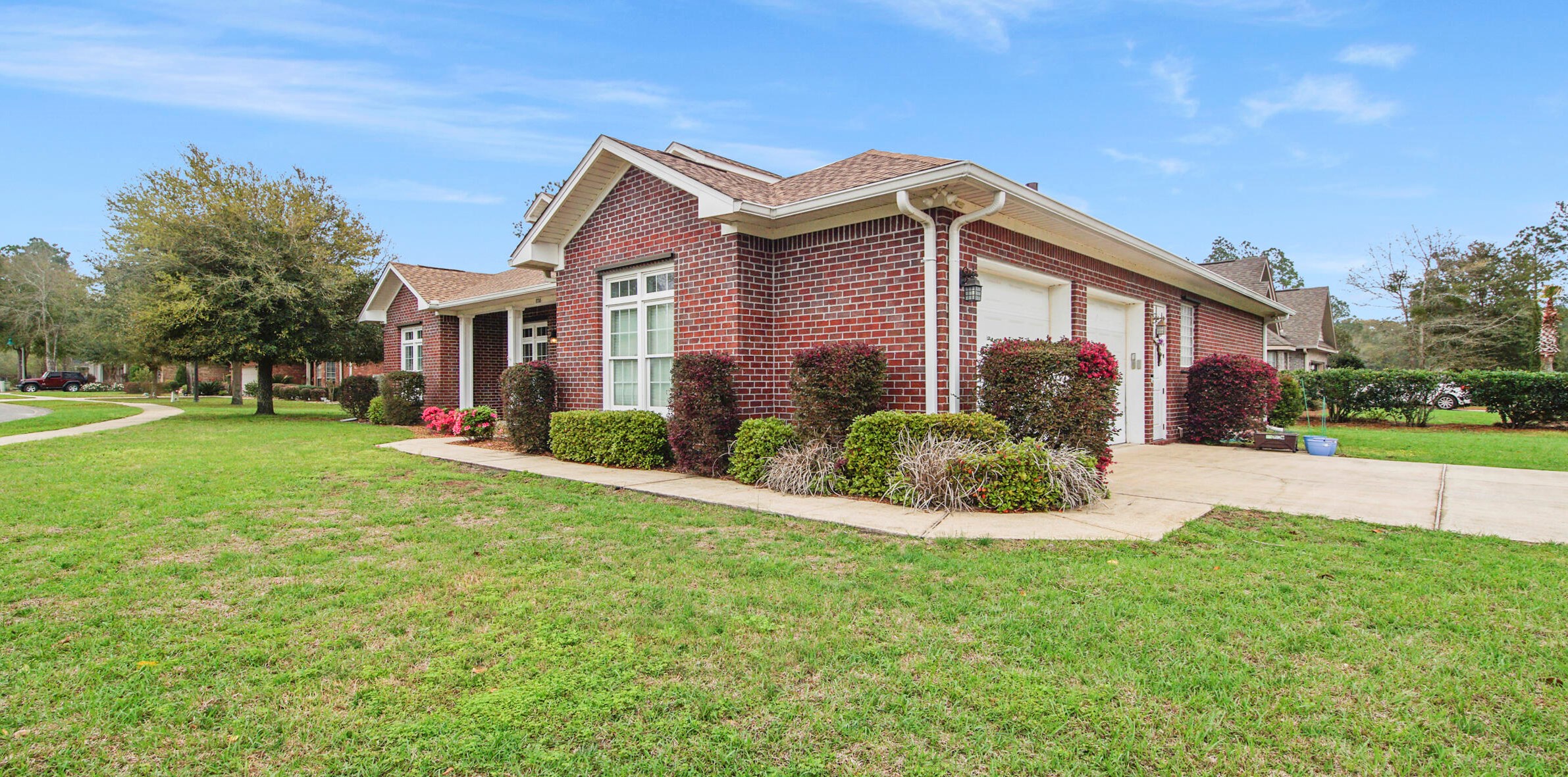 738 Symphony Way, Freeport, FL 32439