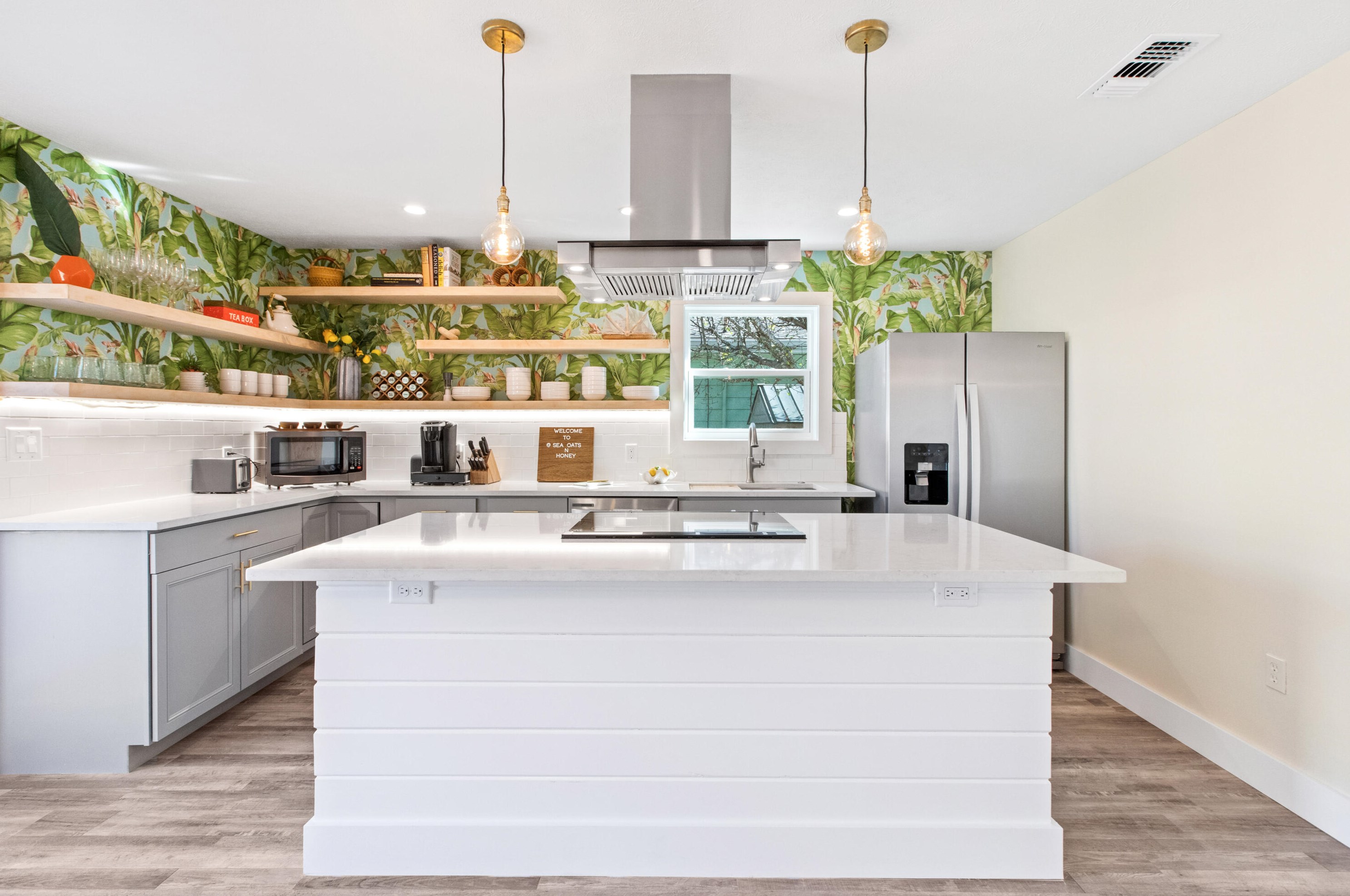 21516 Dolphin Ave, Panama City FL  32413-3303 exterior