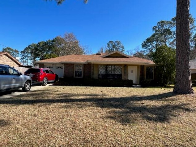 1413 Mixon Dr, Fort Walton Beach, FL 32547-1045