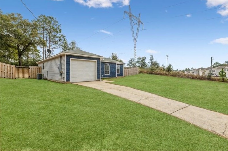 4877 Kensington Ln, Crestview, FL 32539-6327