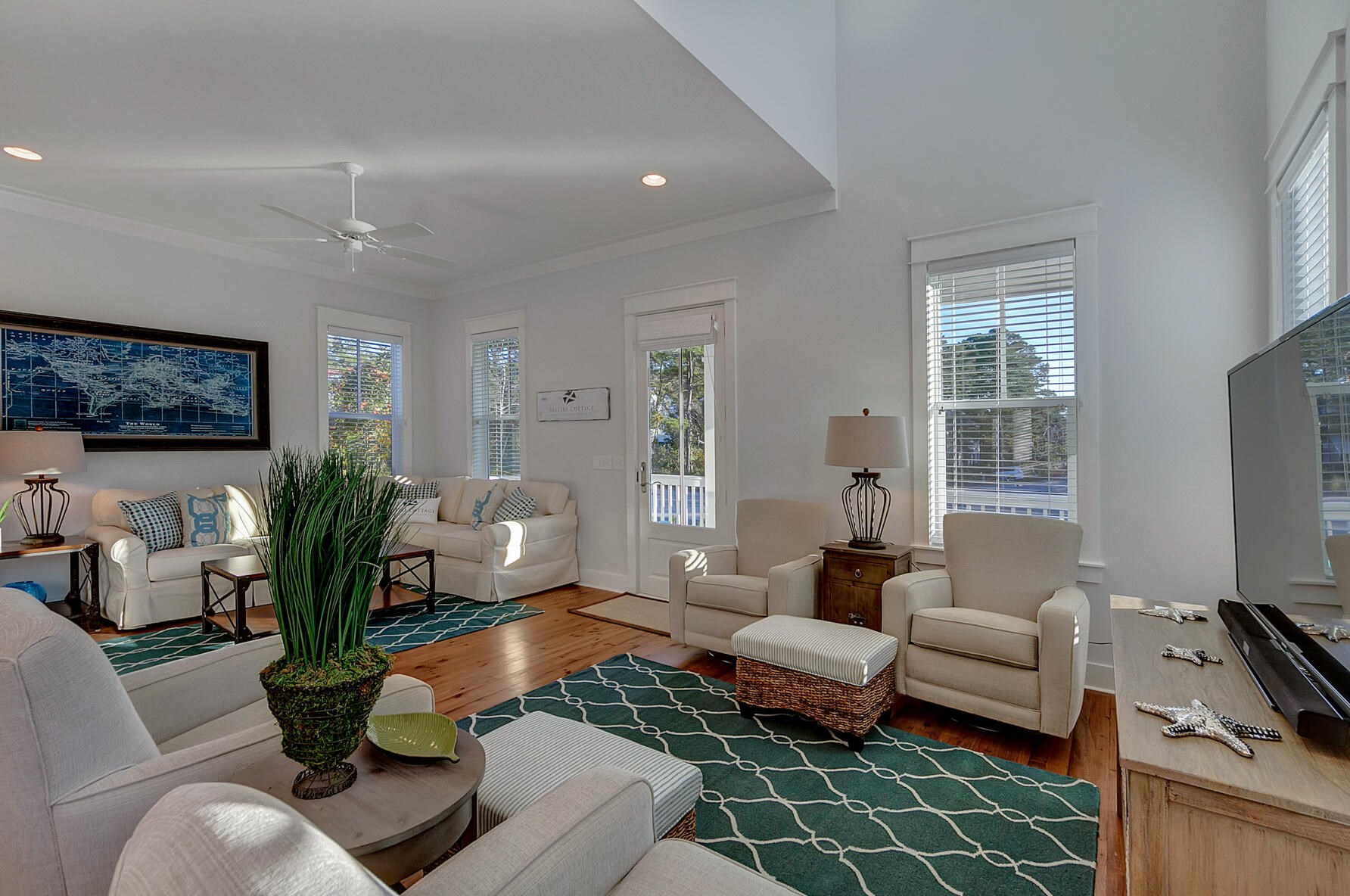 27 Matts Way, Santa Rosa Beach, FL 32459-7563