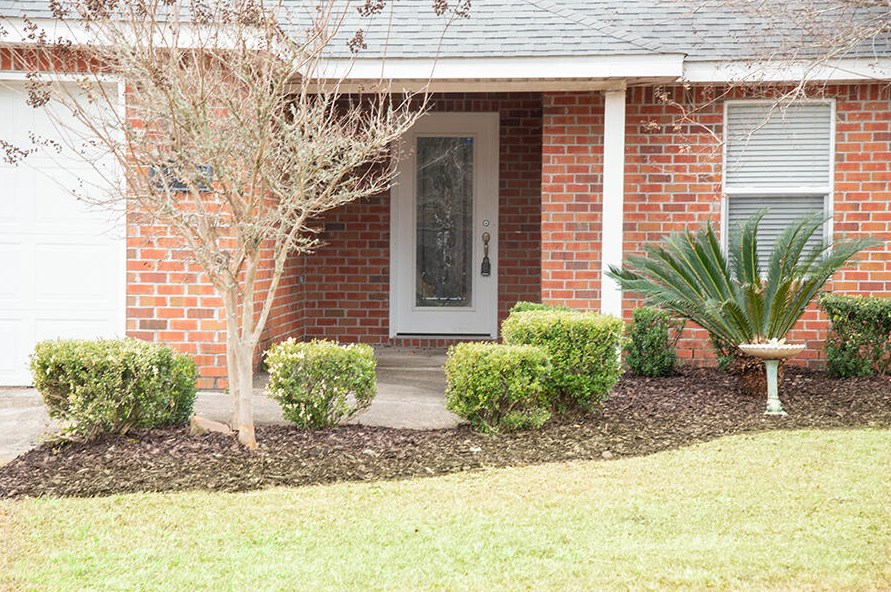 101 Green Dr, Mary Esther, FL 32569