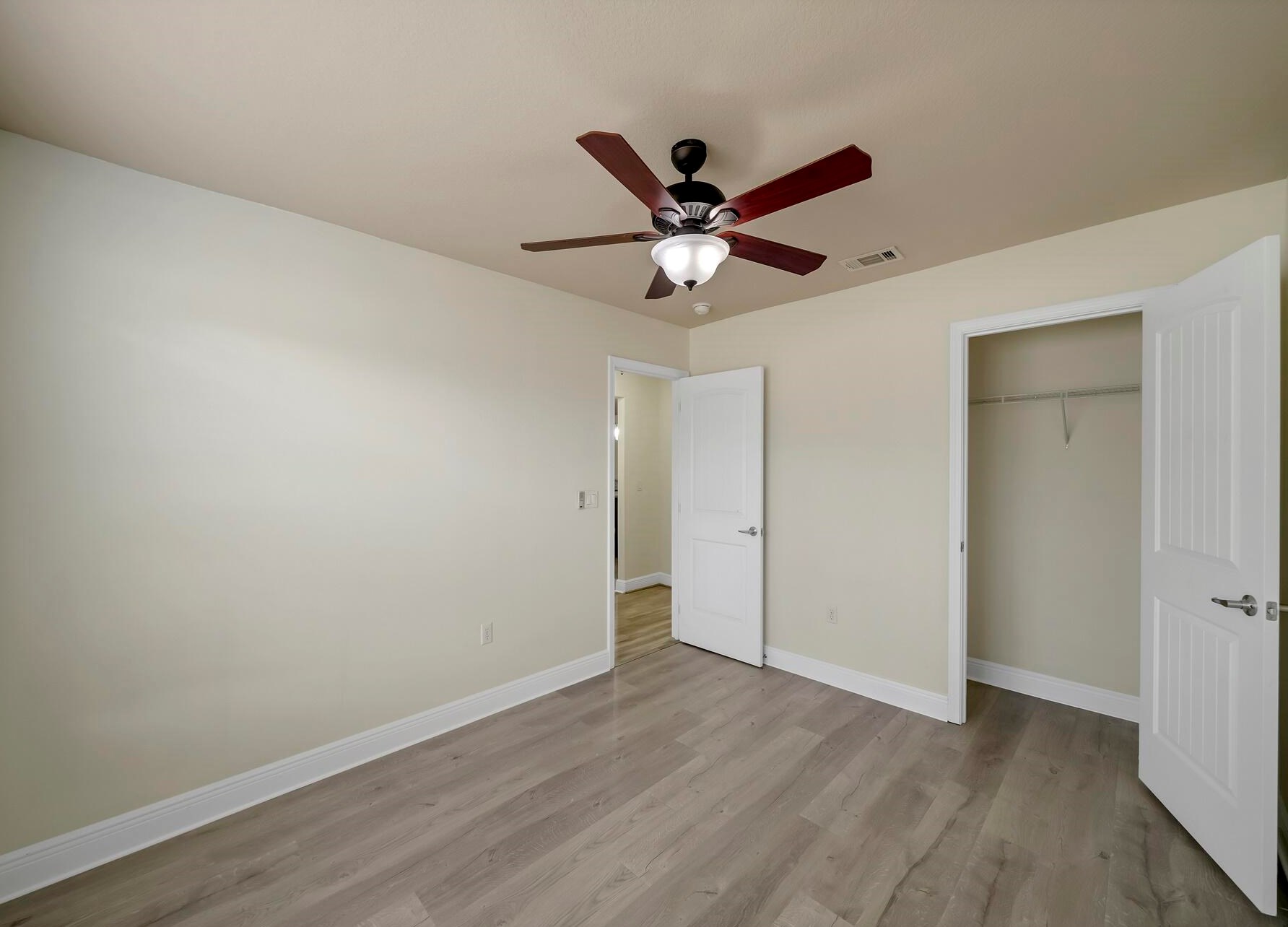 125 Bronze Cir, Crestview FL  32539-4365 exterior
