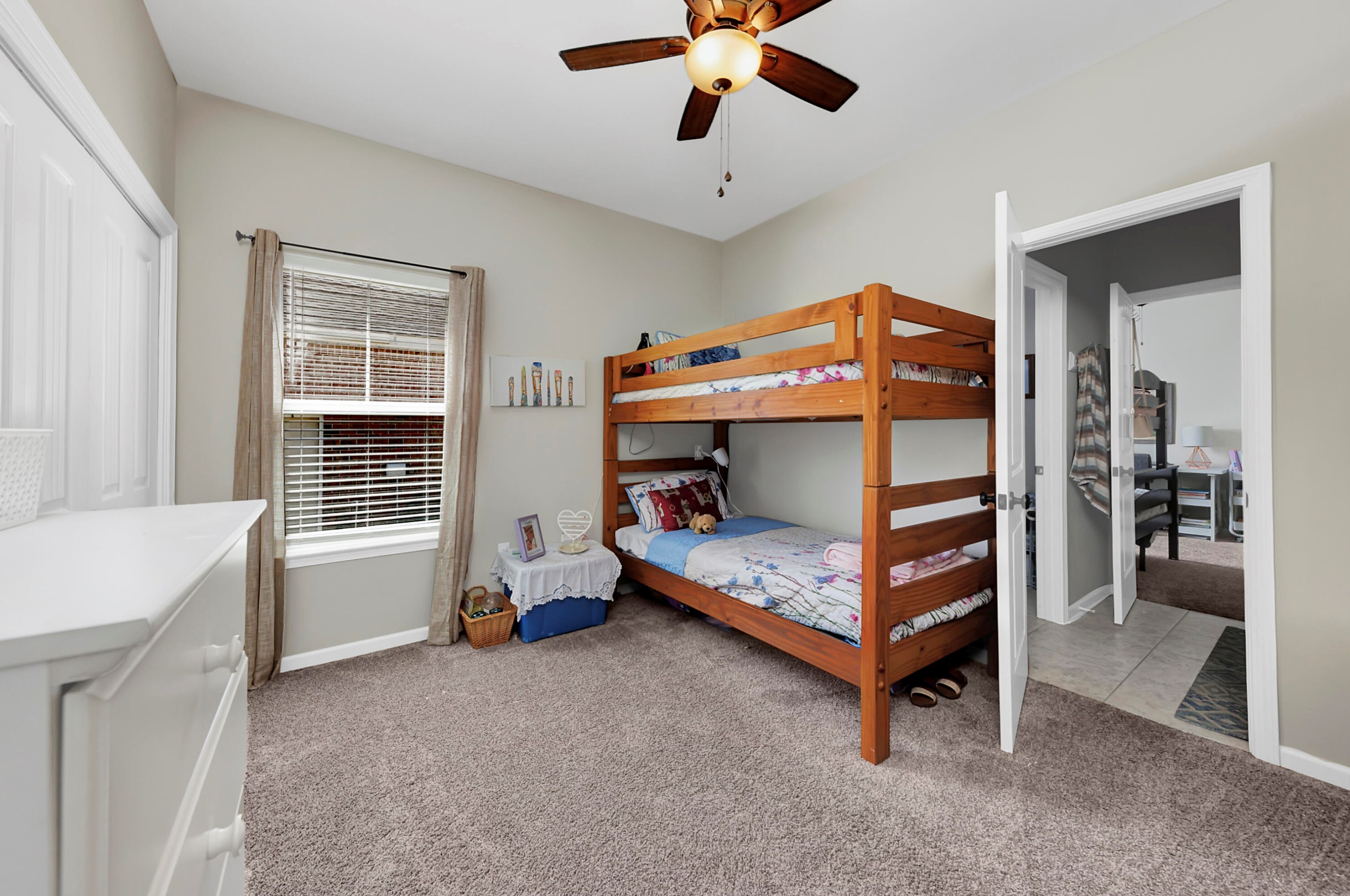 107 Alicia Dr, Crestview FL  32536-5297 exterior