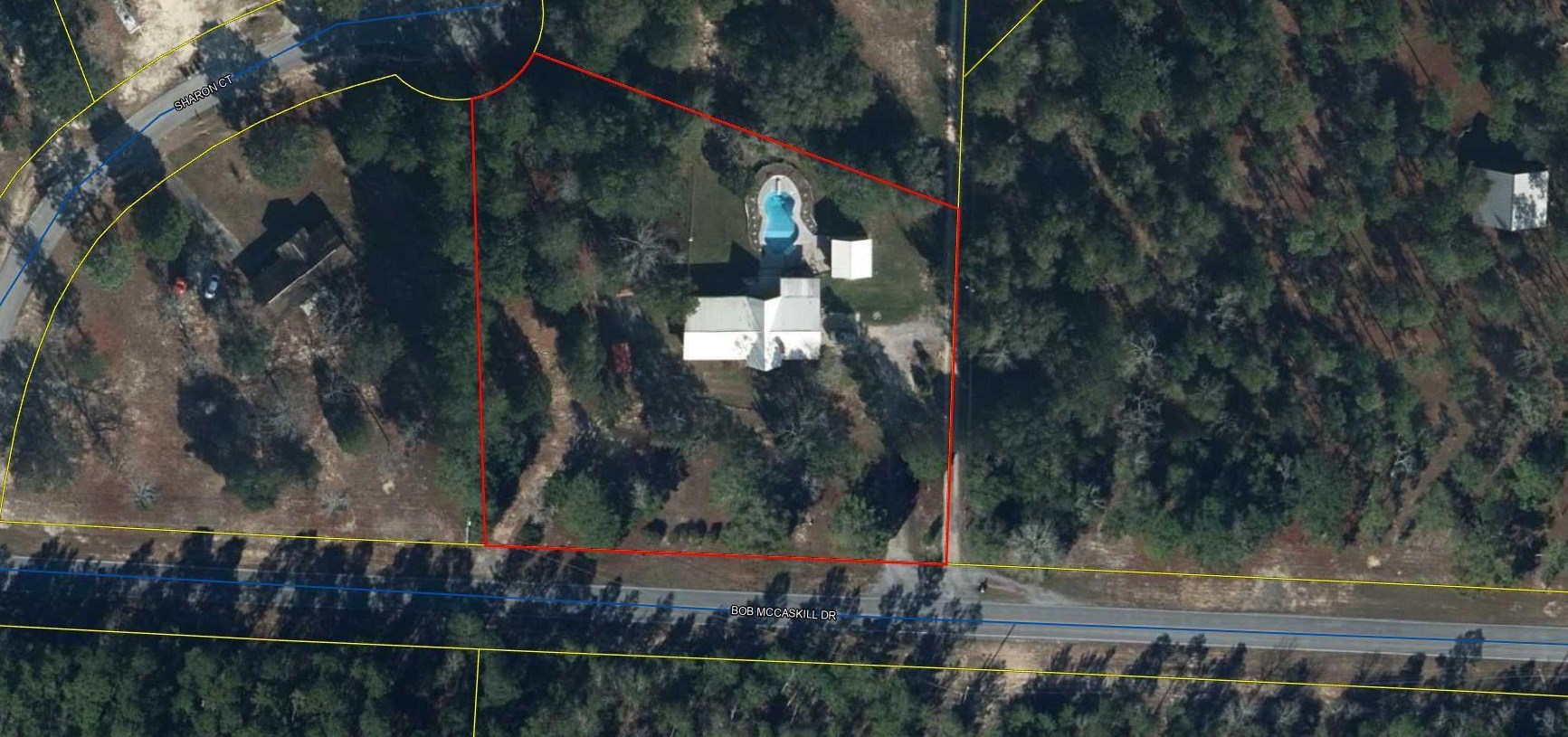 1097 Bob Mccaskill Dr, Defuniak Springs, FL 32433