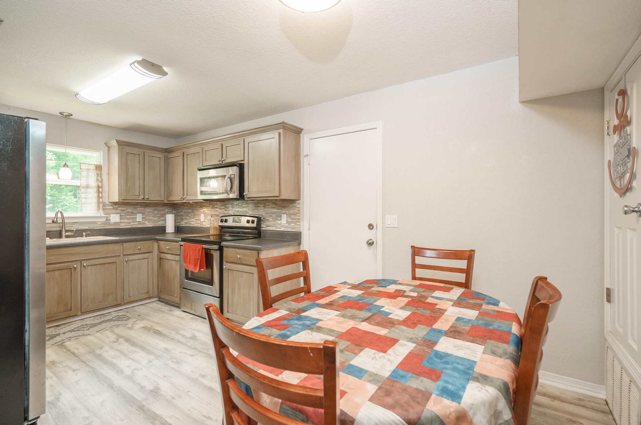 717 29th St, Niceville FL  32578-2559 exterior