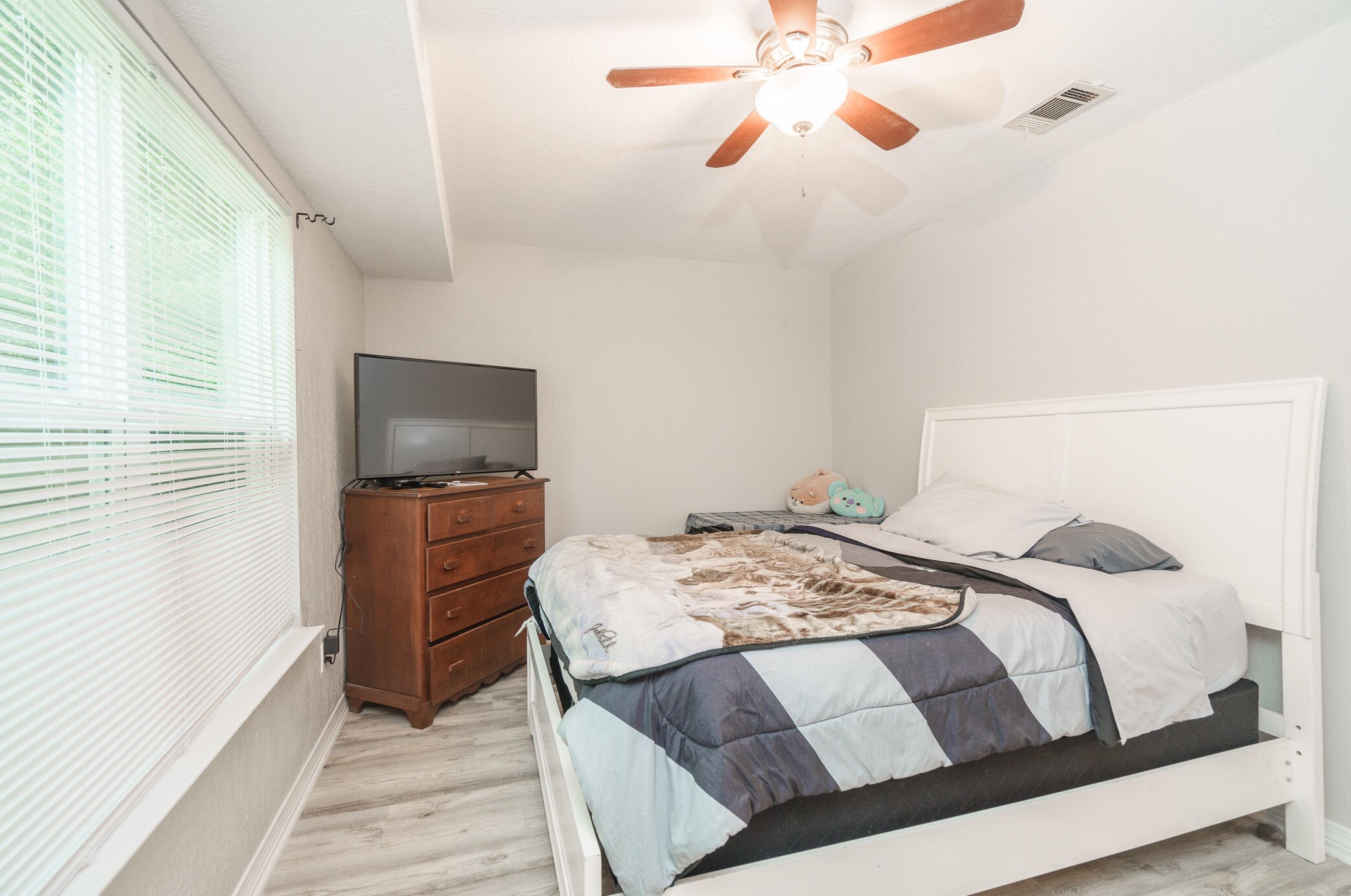 717 29th St, Niceville FL  32578-2559 exterior