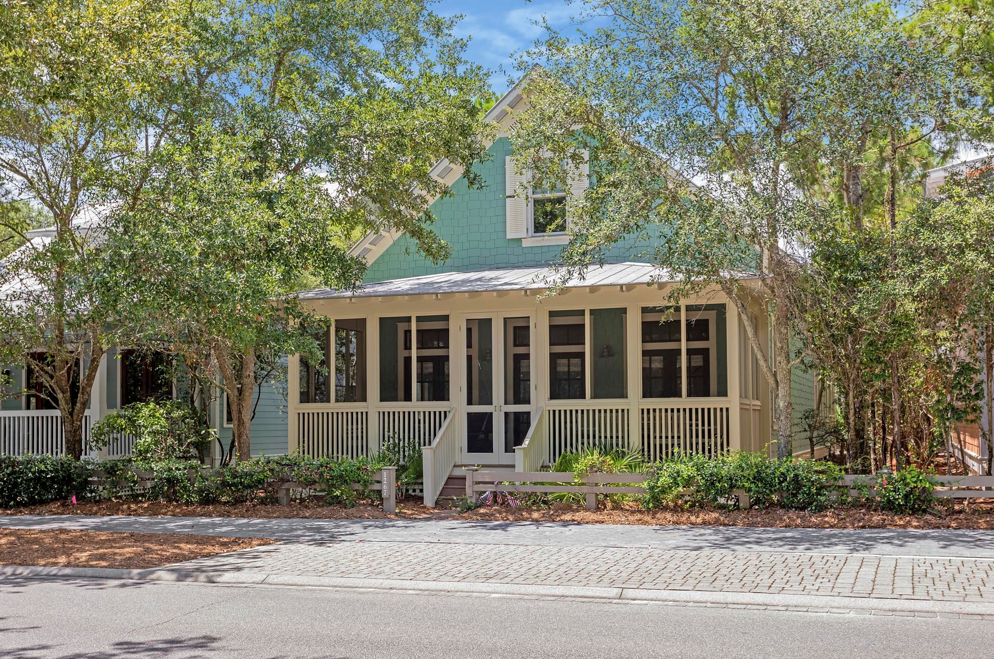 1267 Western Lake Dr, Santa Rosa Beach, FL 32459-7904