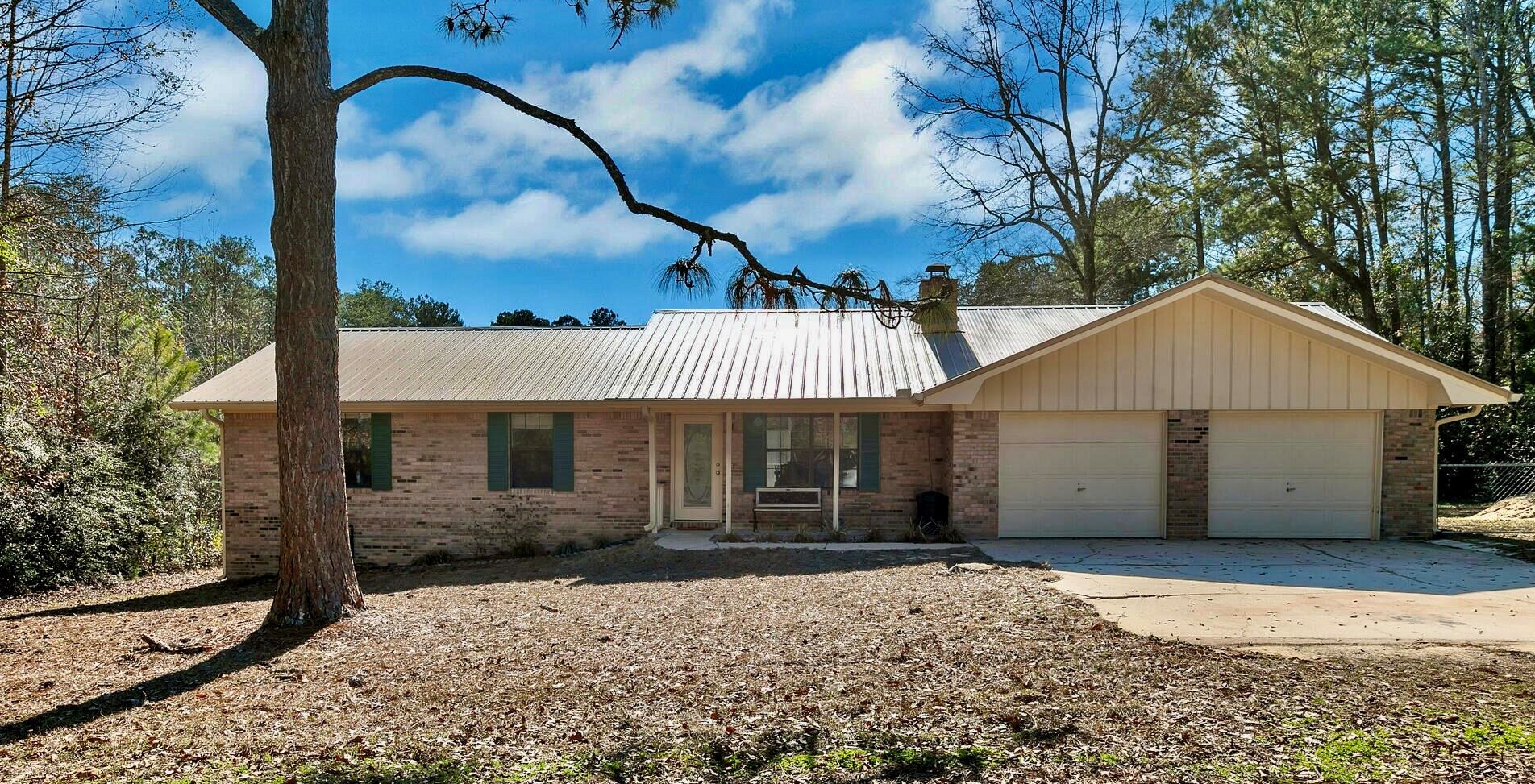 1134 Mccall Dairy Rd, Defuniak Springs, FL 32435