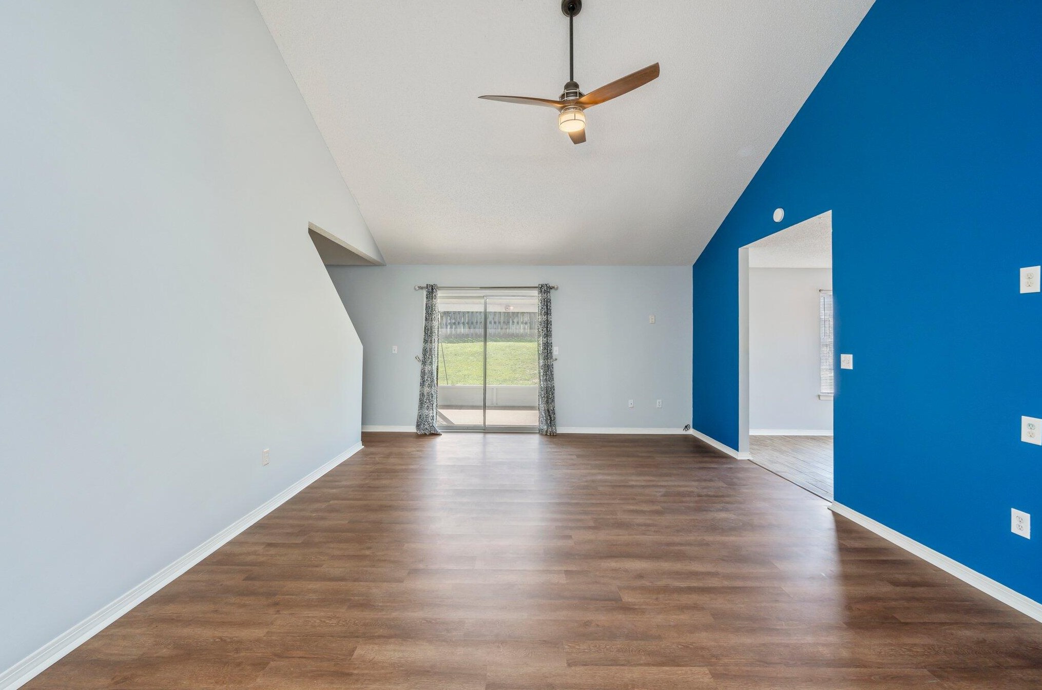 121 Nicole Ln, Crestview FL  32539-6051 exterior