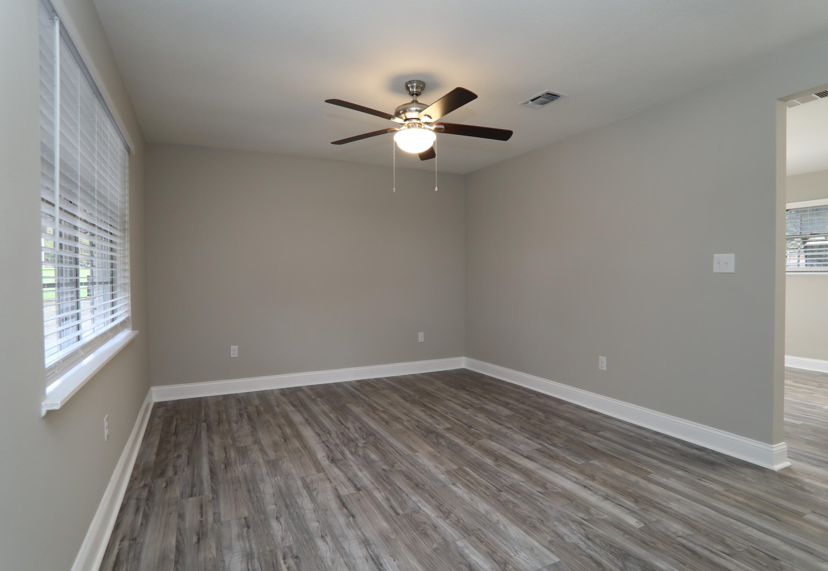 205 Grimes Ave, Crestview FL  32536-3812 exterior