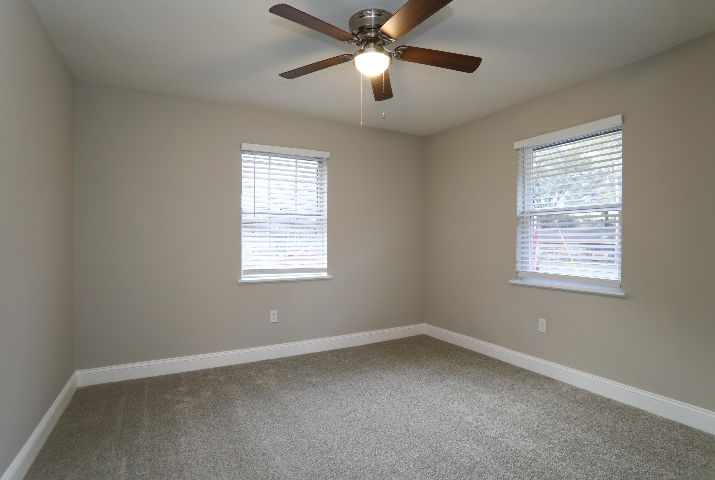 205 Grimes Ave, Crestview FL  32536-3812 exterior