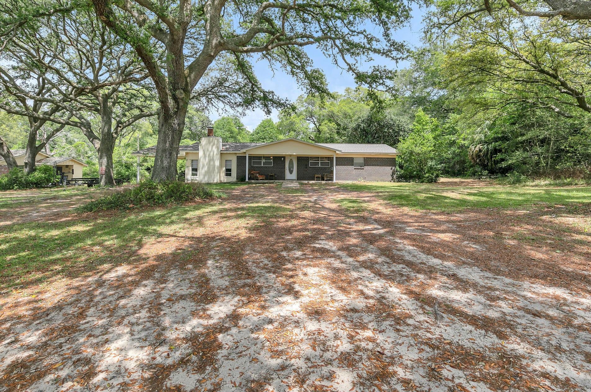 12290 Us Hwy 90, Defuniak Springs, FL 32433