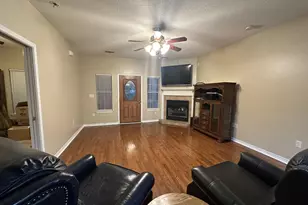 5771 Flora Lee Ln, Crestview, FL 32539 - Photo 4