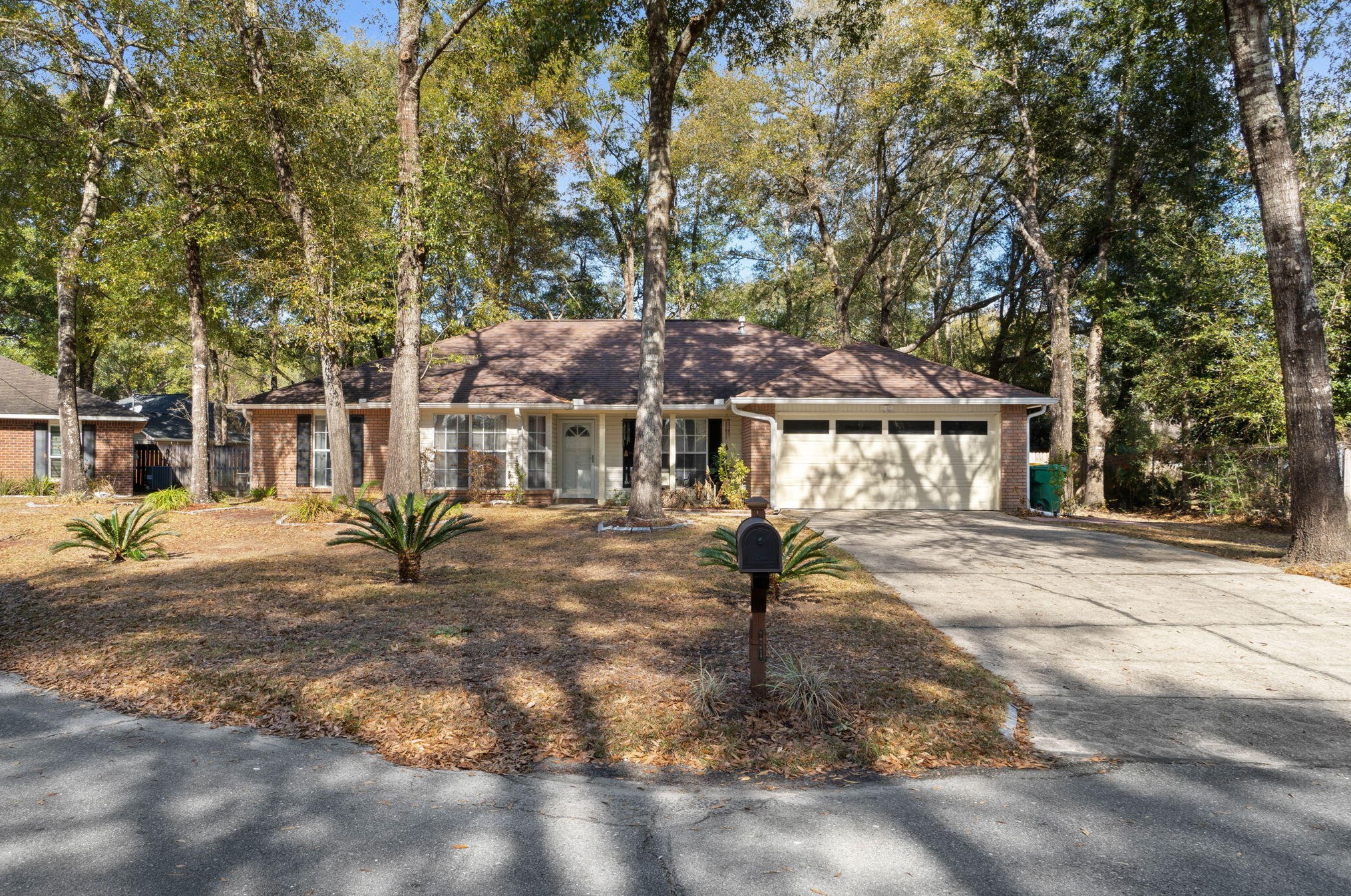2805 Titleist Ln, Crestview, FL 32539-8335