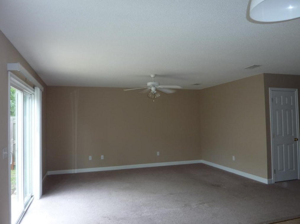 833 Sugar Plum Ln, Shalimar, FL 32579