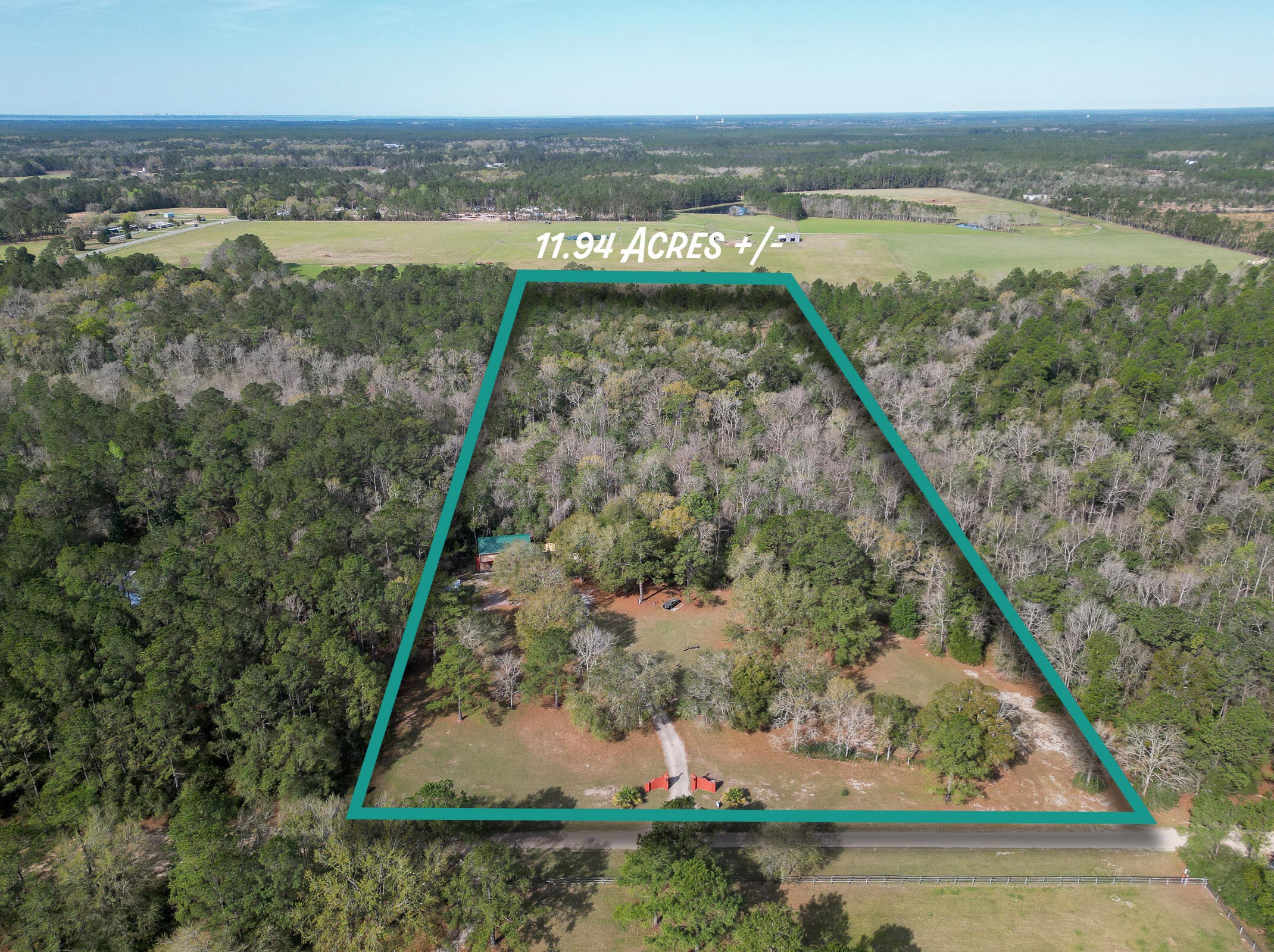 4563 State Hwy 20 E, Freeport, FL 32439