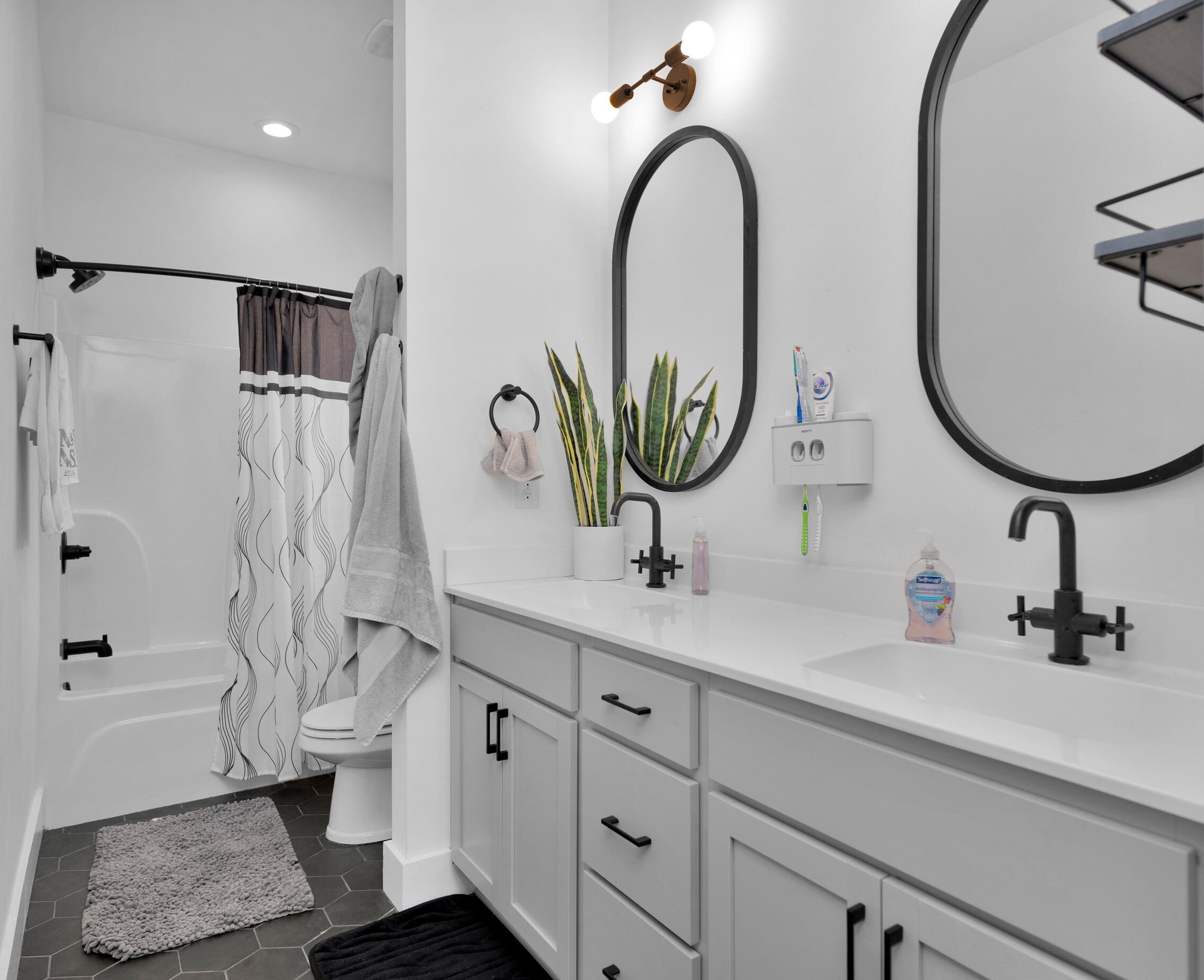 1406 23rd St, Niceville FL  32578-3325 exterior