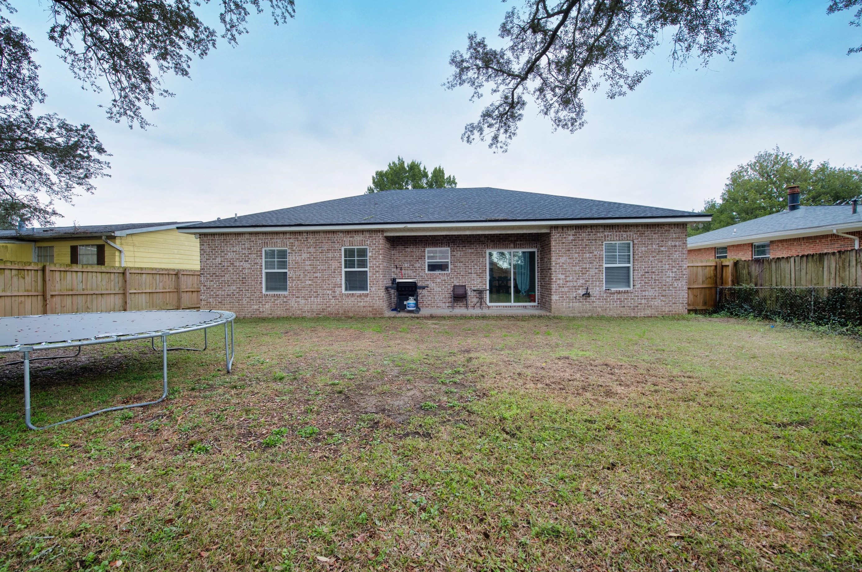 1406 23rd St, Niceville FL  32578-3325 exterior