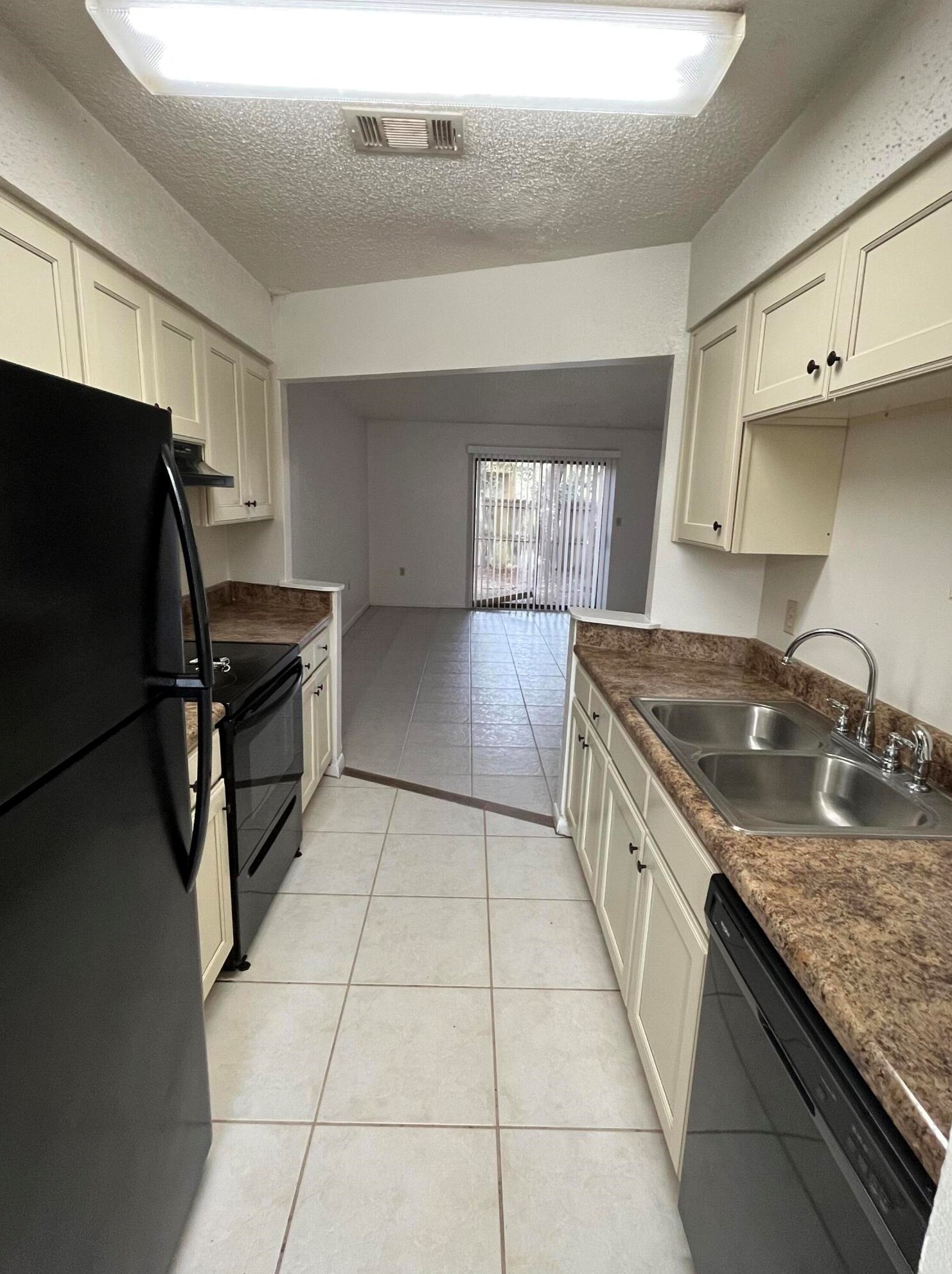607 Virginia Oak Ct, Fort Walton Beach, FL 32548