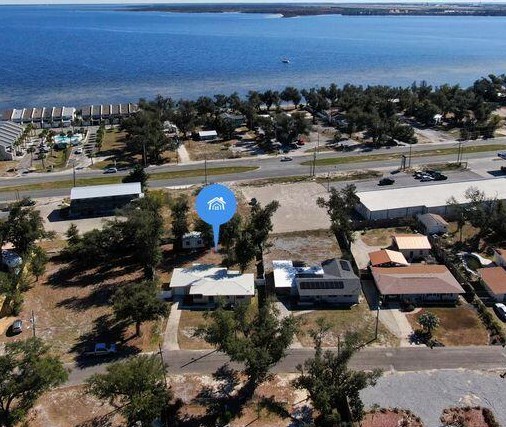 304 Blackshear Dr, Panama City FL  32404-7405 exterior