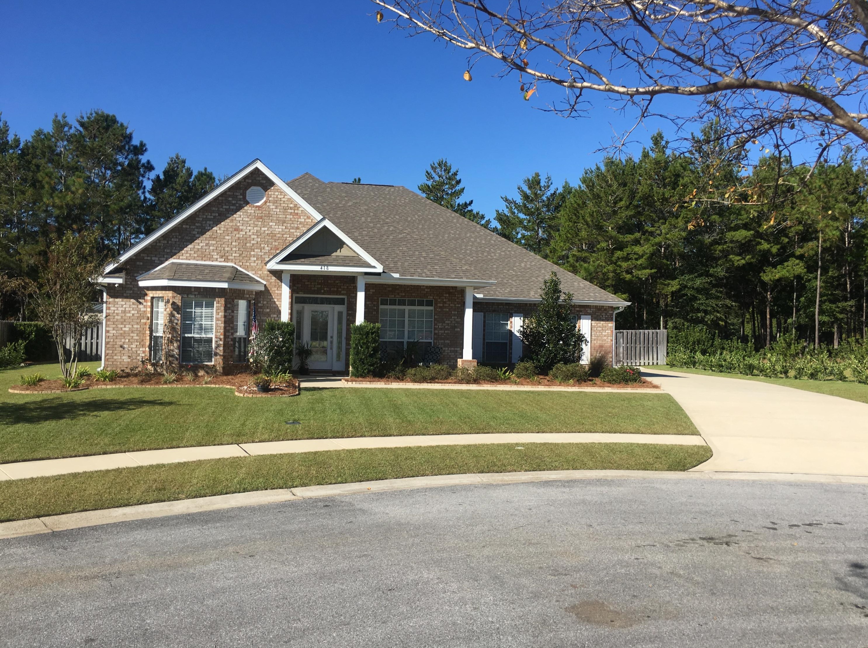 418 Whispering Way, Freeport, FL 32439