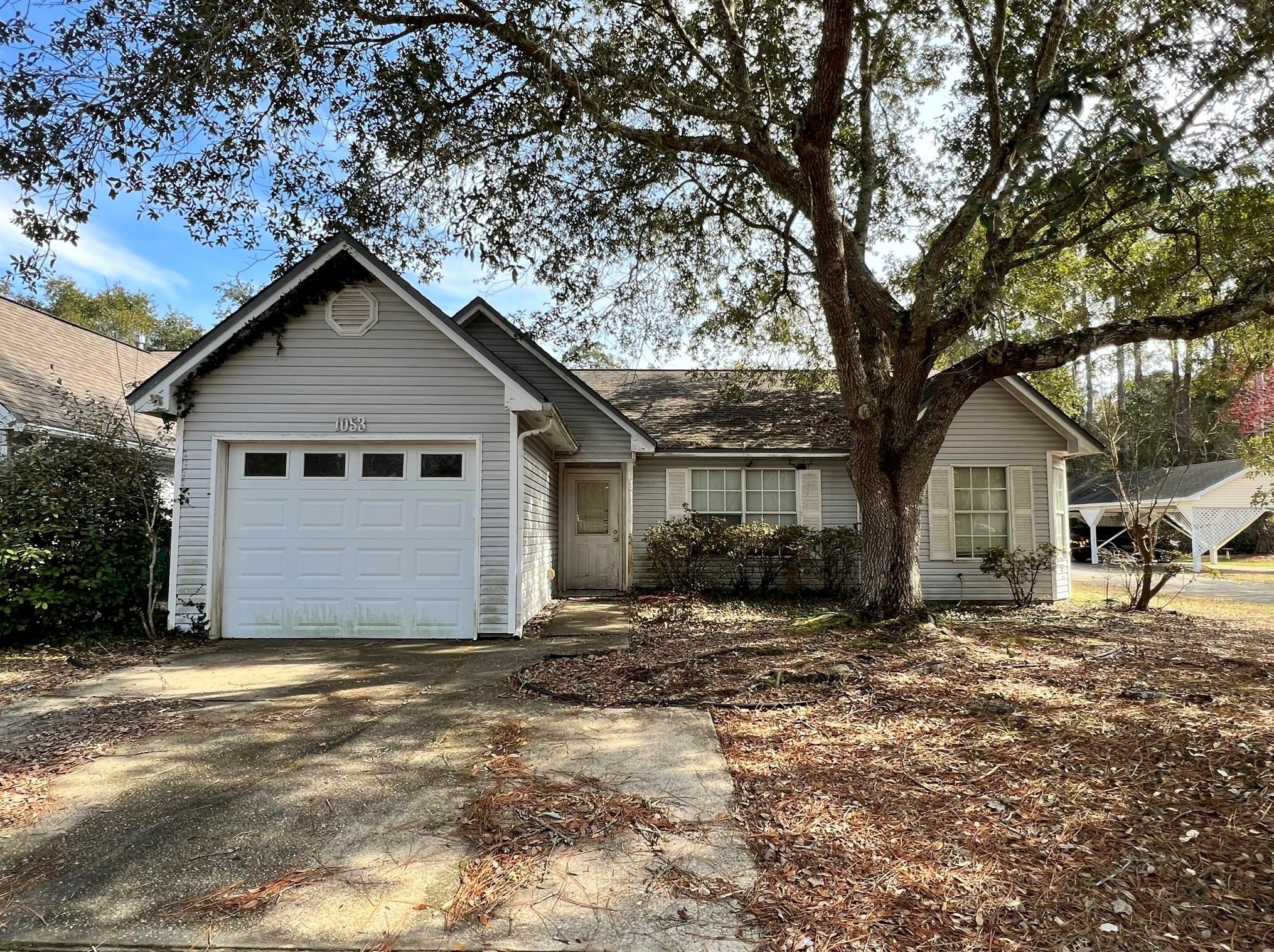 1053 Emerald Ln, Fort Walton Beach, FL 32547-1449