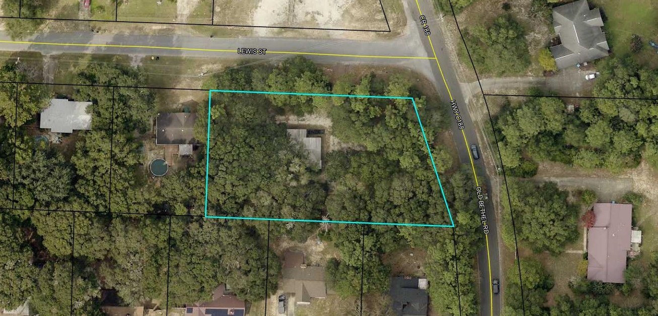 2342 Lewis St, Crestview, FL 32536
