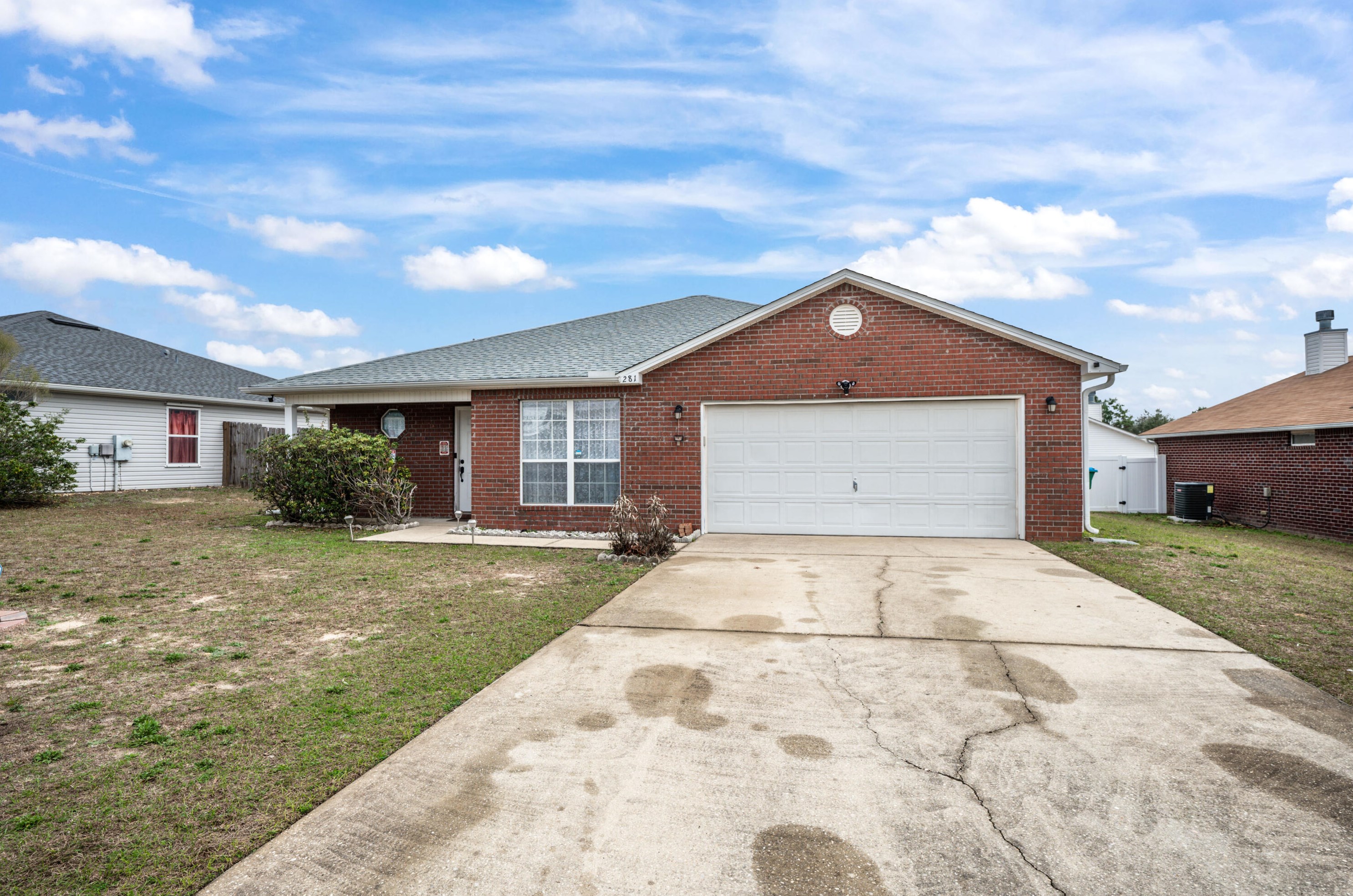 281 Limestone Cir, Crestview, FL 32539-5795