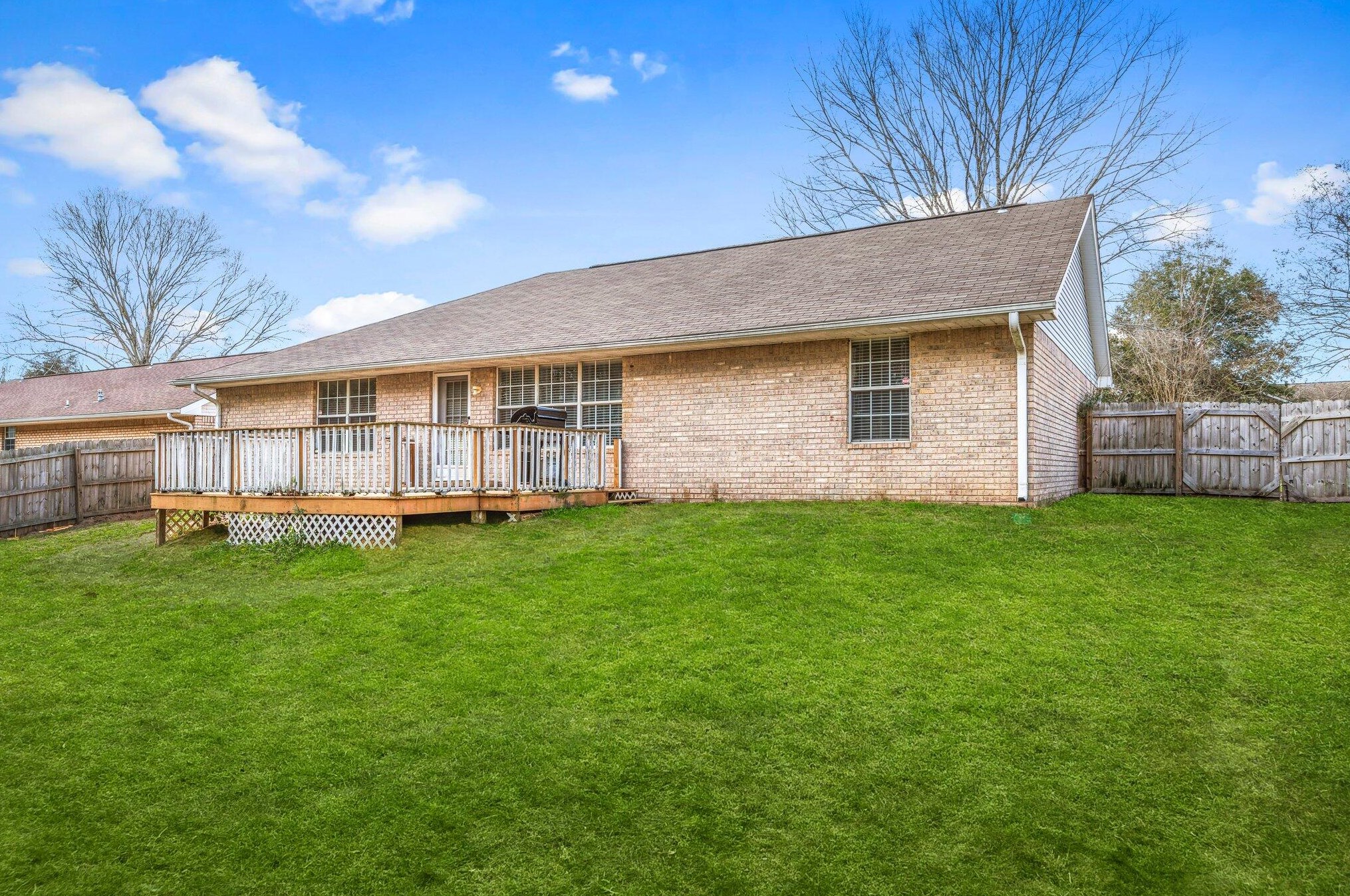 2831 Geronimo Dr, Crestview FL  32539-6372 exterior