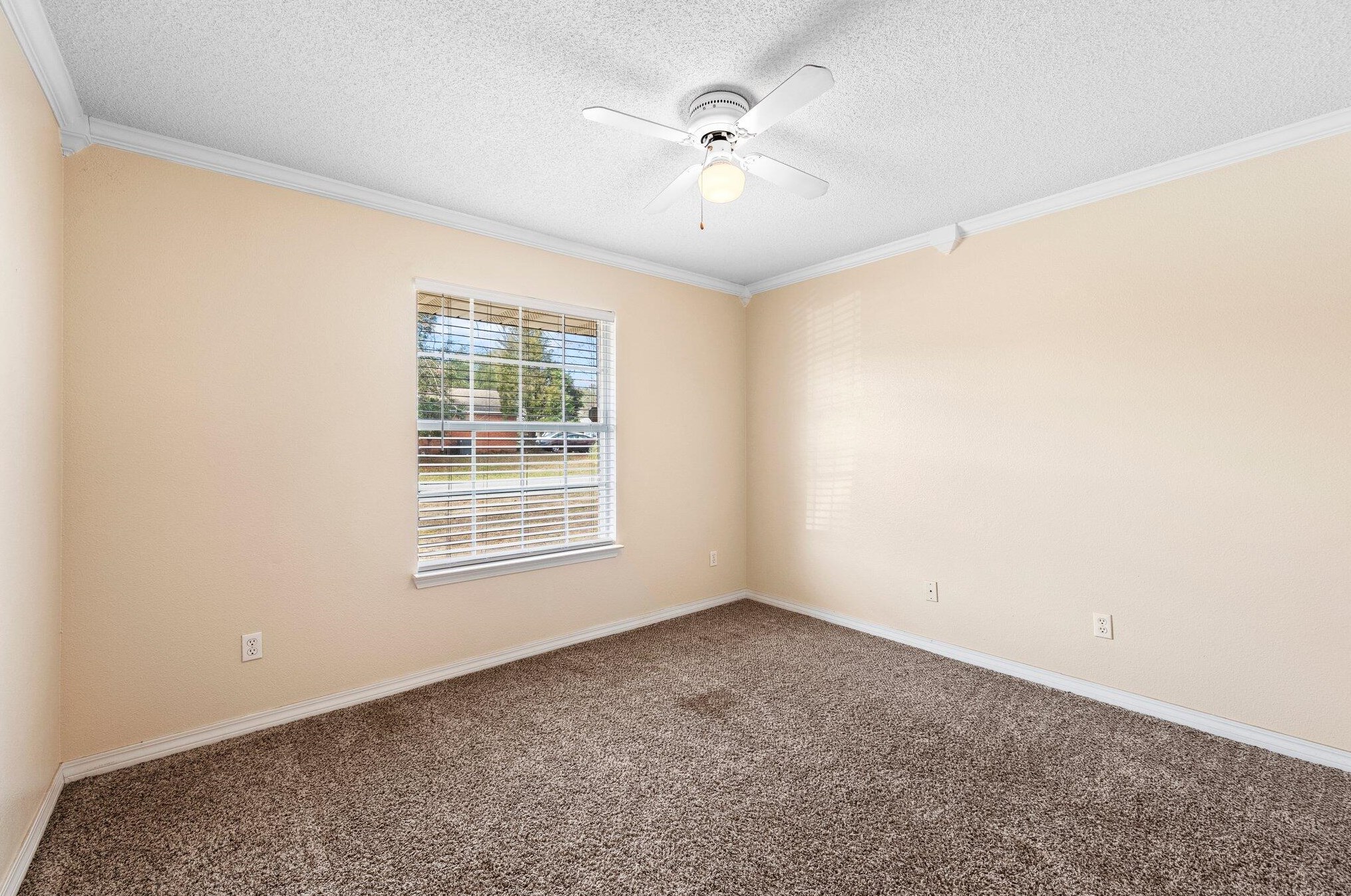 2831 Geronimo Dr, Crestview FL  32539-6372 exterior