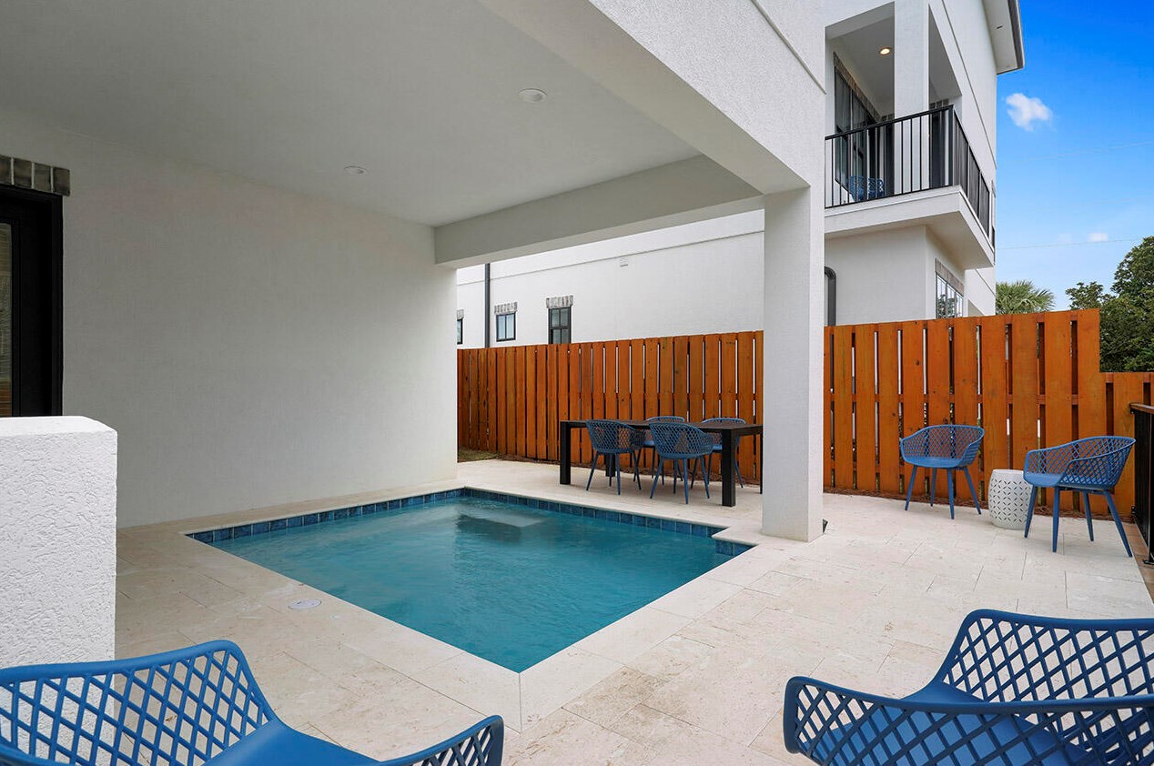 118 Leisure Ln, Santa Rosa Beach FL  32459-8766 exterior