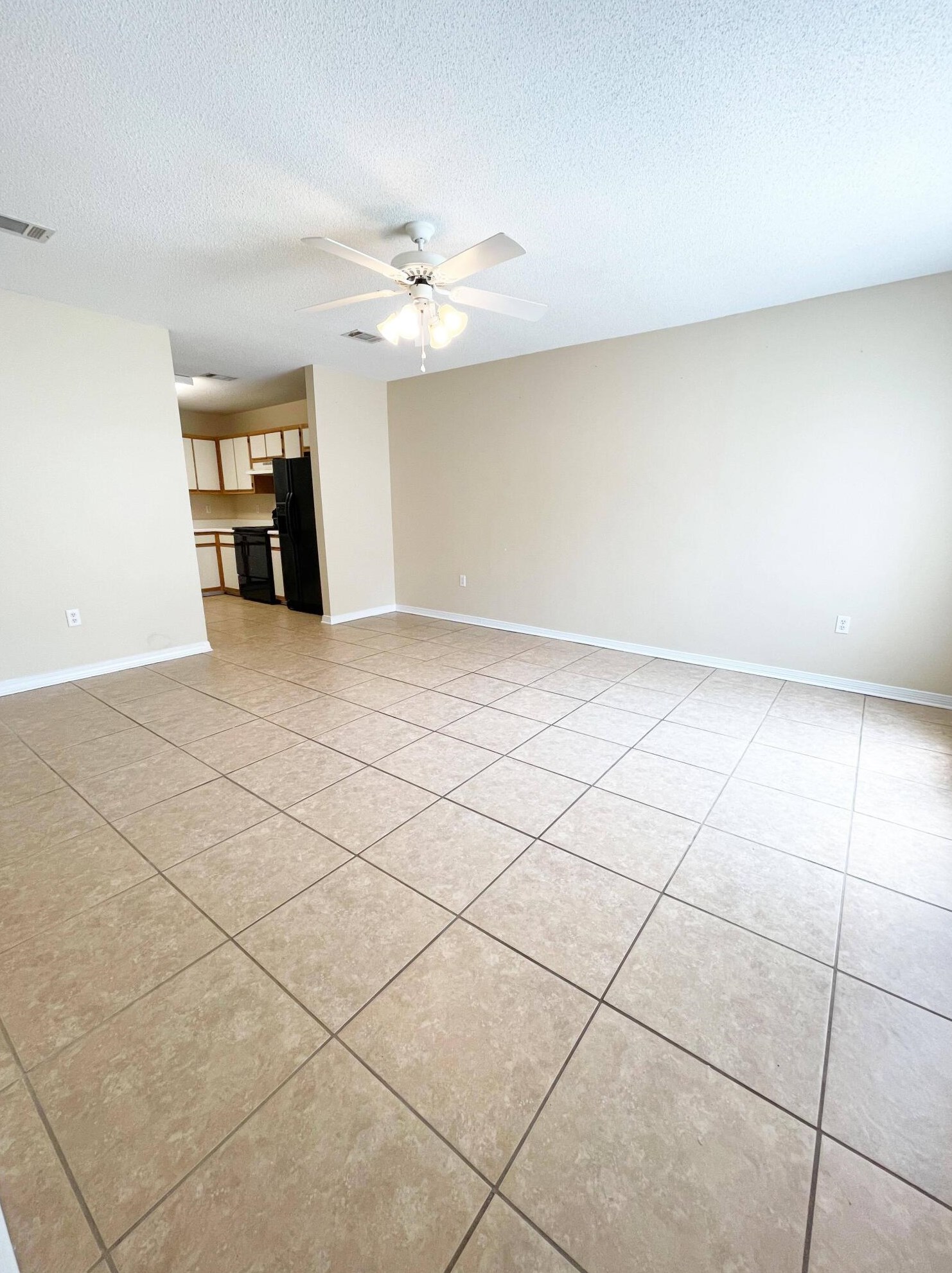 1022 Rockport Dr, Fort Walton Beach, FL 32547