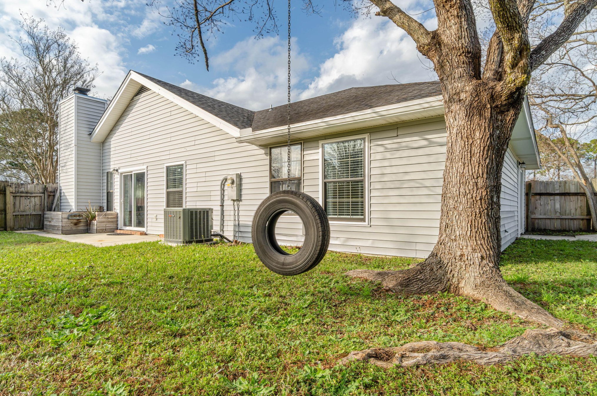 1717 Bennetts End, Fort Walton Beach FL  32547-6814 exterior