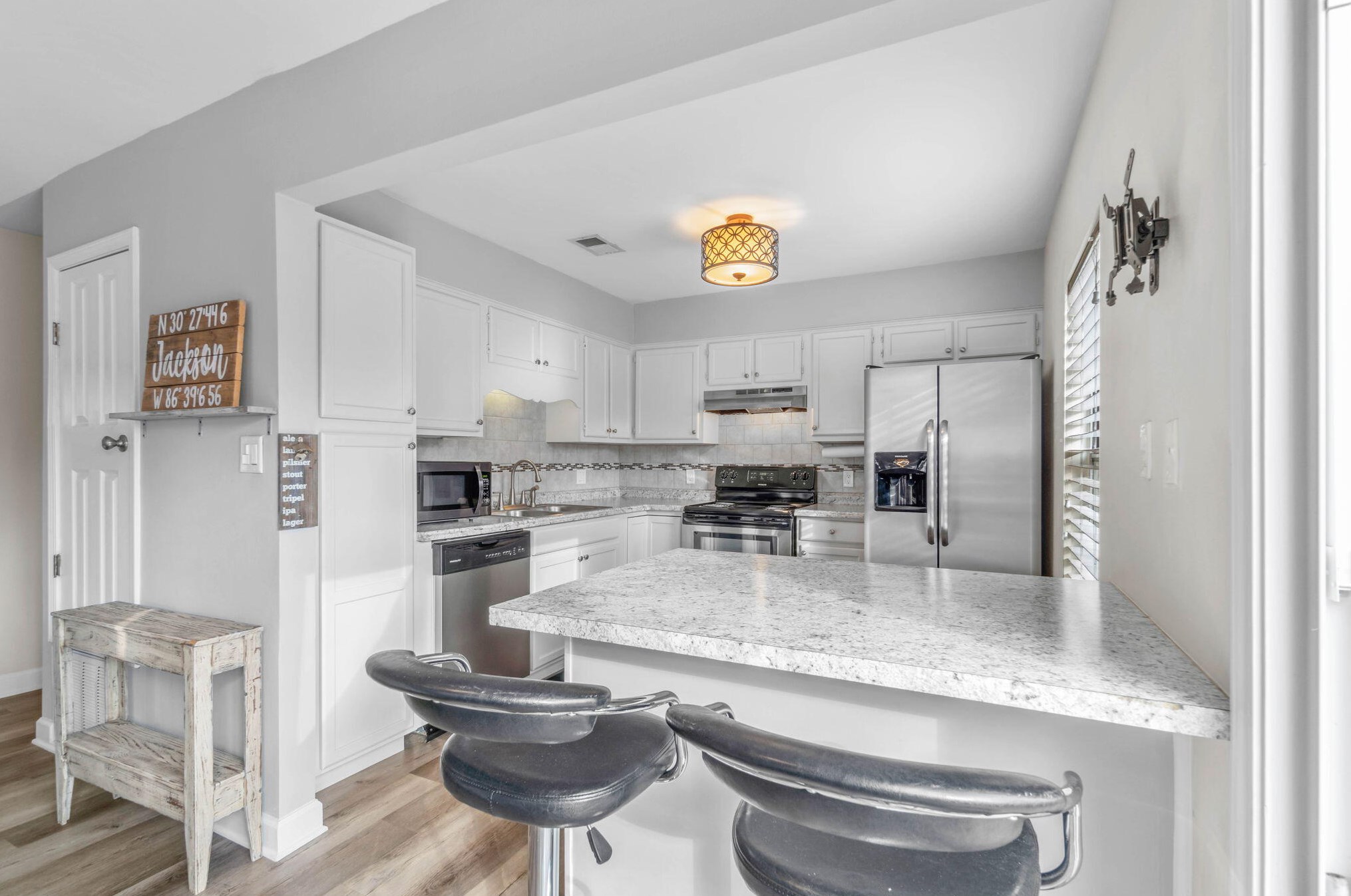 1717 Bennetts End, Fort Walton Beach FL  32547-6814 exterior