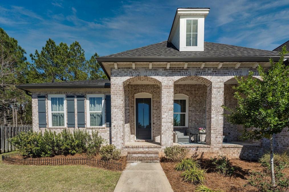 1483 Mill Creek Dr, Crestview, FL 32531-8439