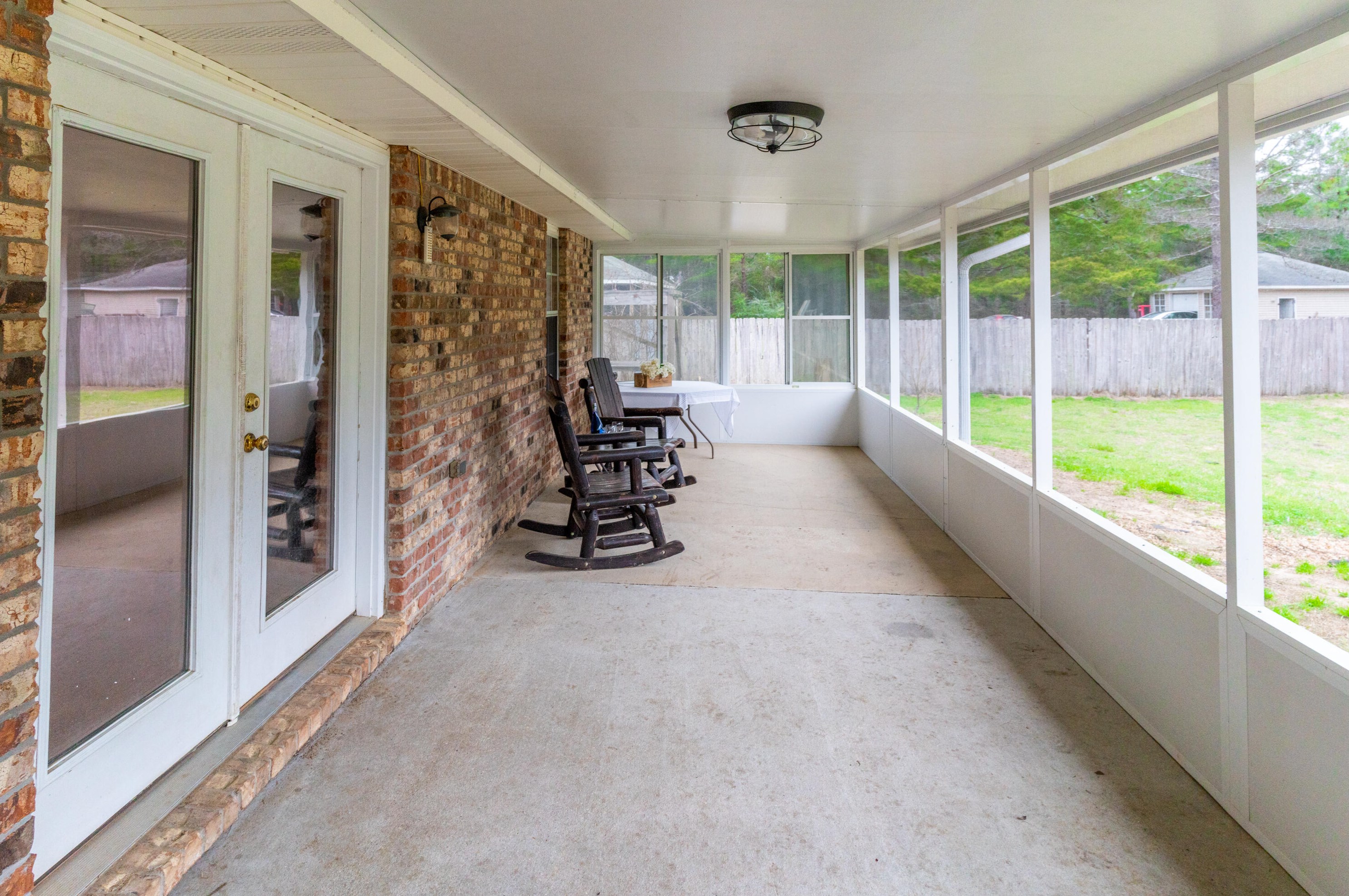 4037 Randi Rd, Crestview FL  32539-6506 exterior