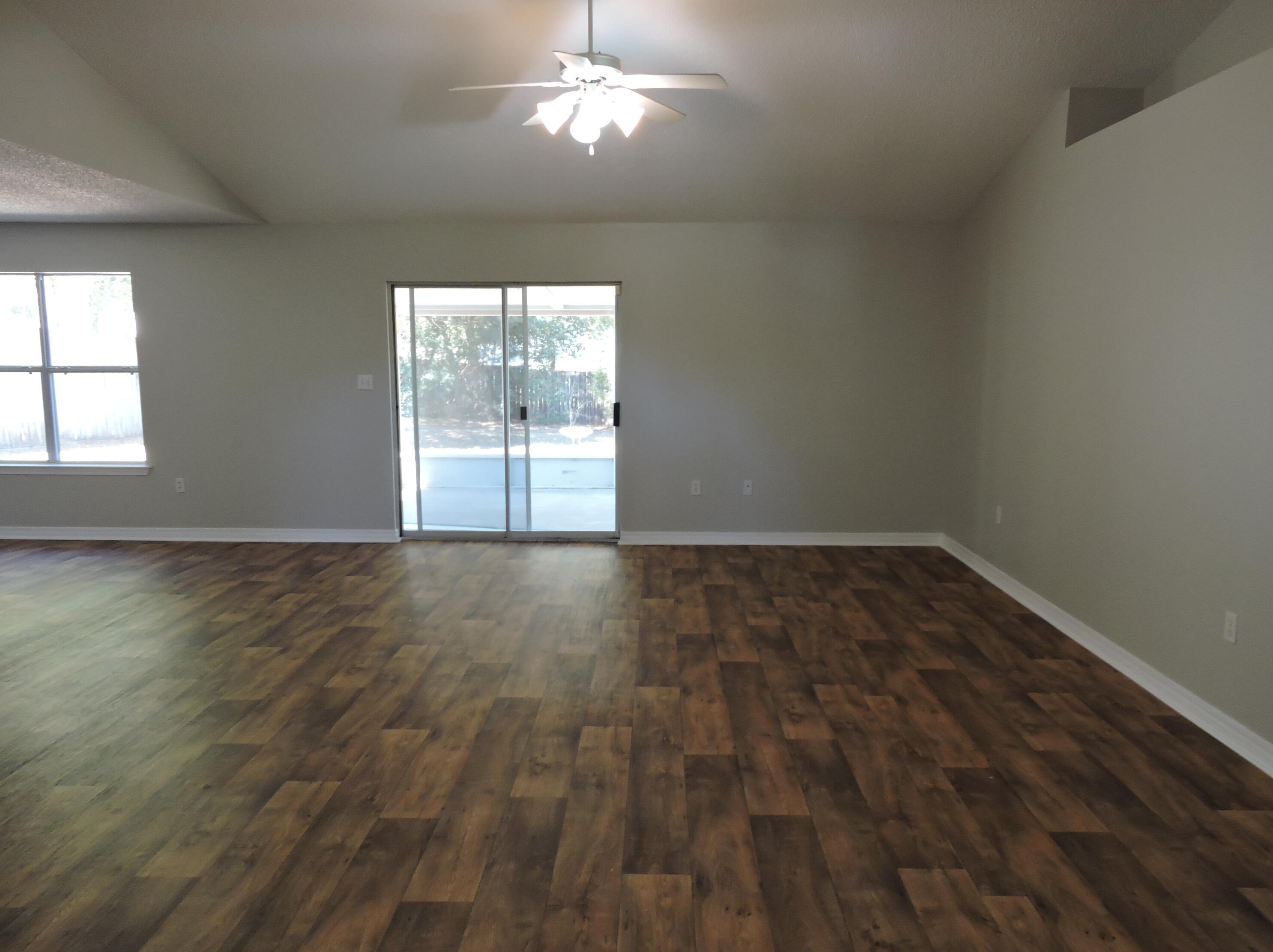 4738 Connor Dr, Crestview FL  32539-5763 exterior
