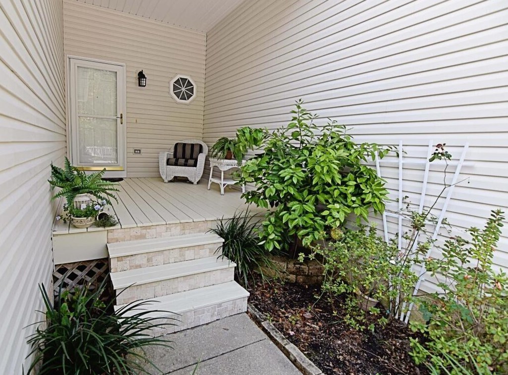 234 White St #11, Niceville, FL 32578